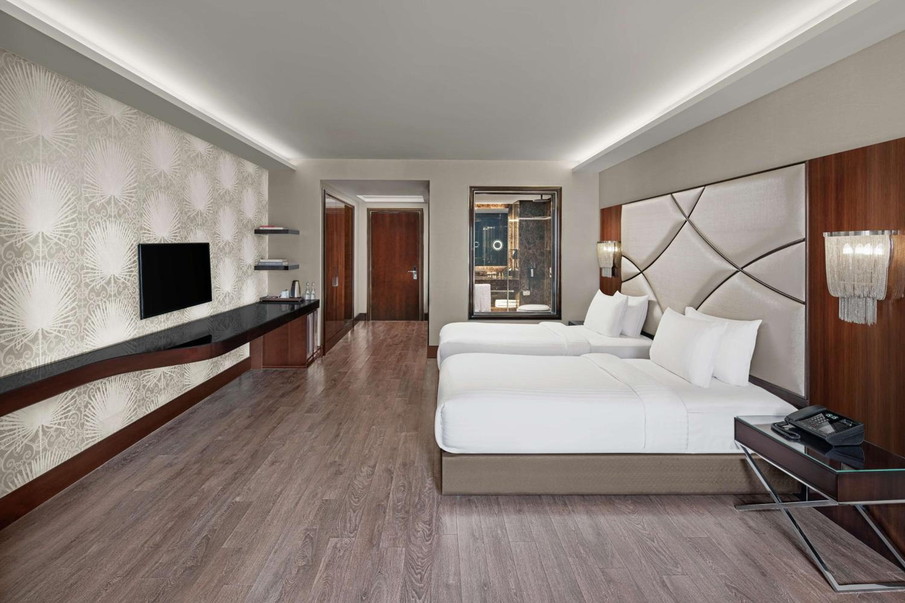 DoubleTree by Hilton Istanbul Gayrettepe