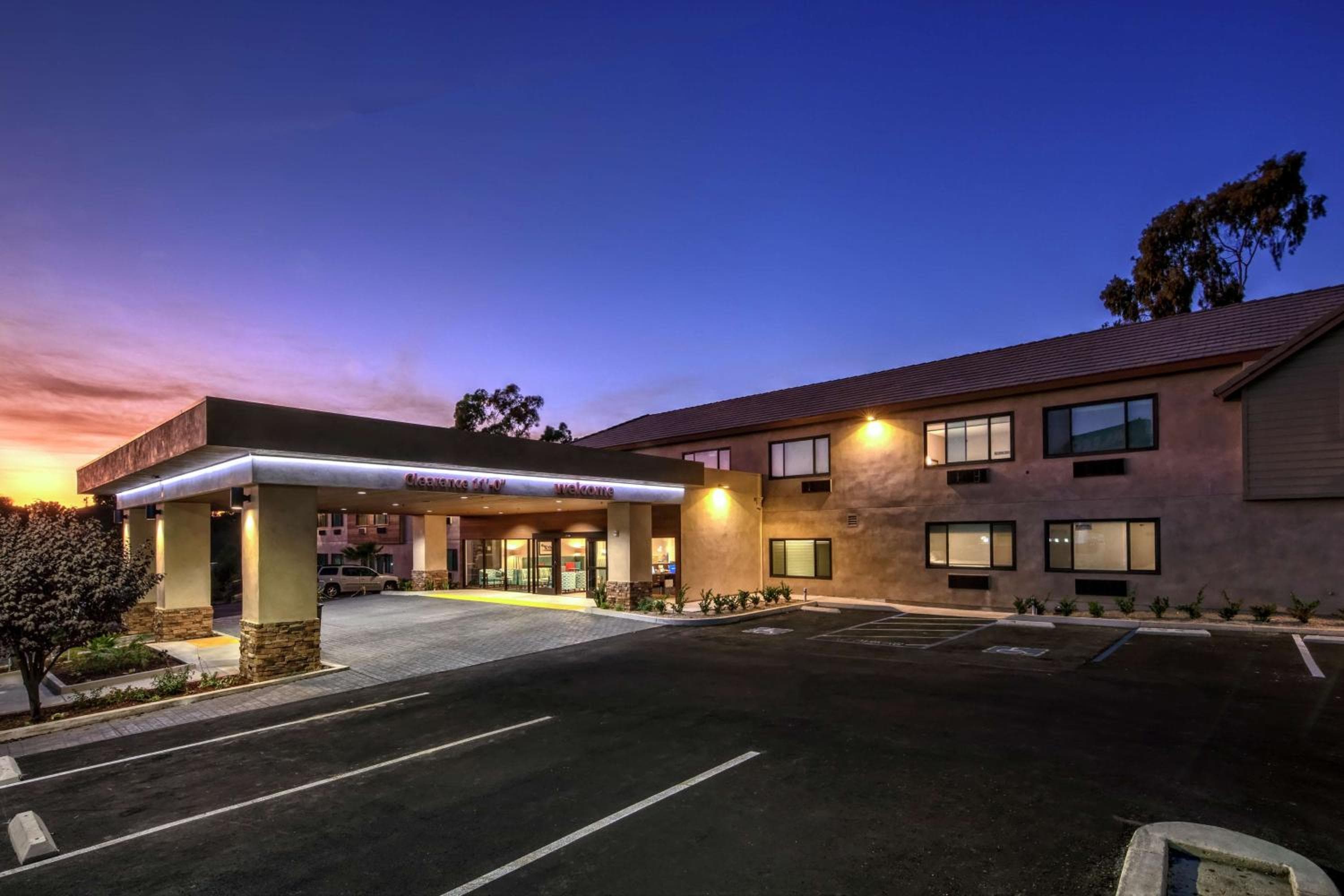 Hampton by Hilton Encinitas-Cardiff Encinitas, CA near Del Mar