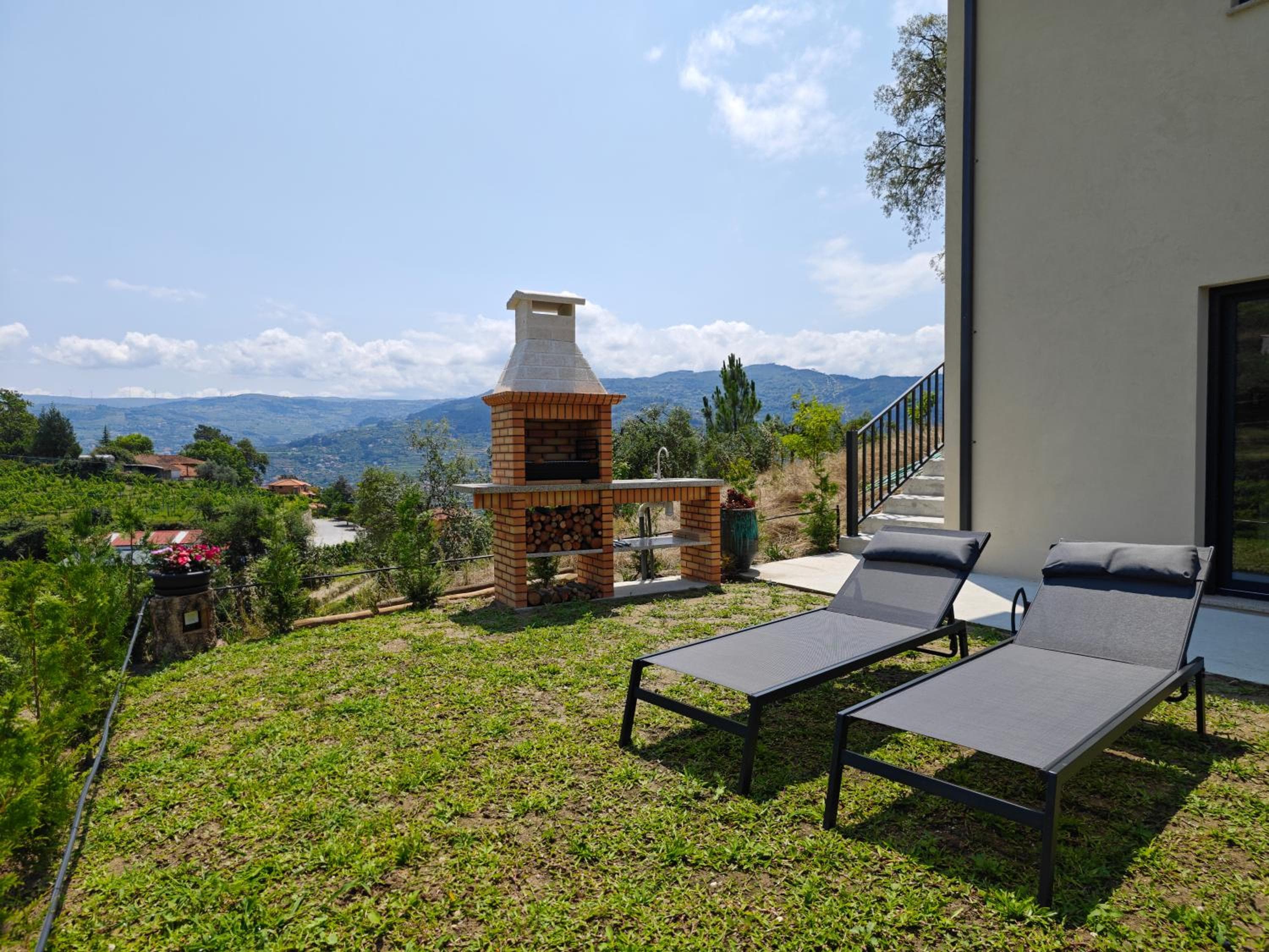 Casa da Milinha - Villa with a Pool near Rio Douro