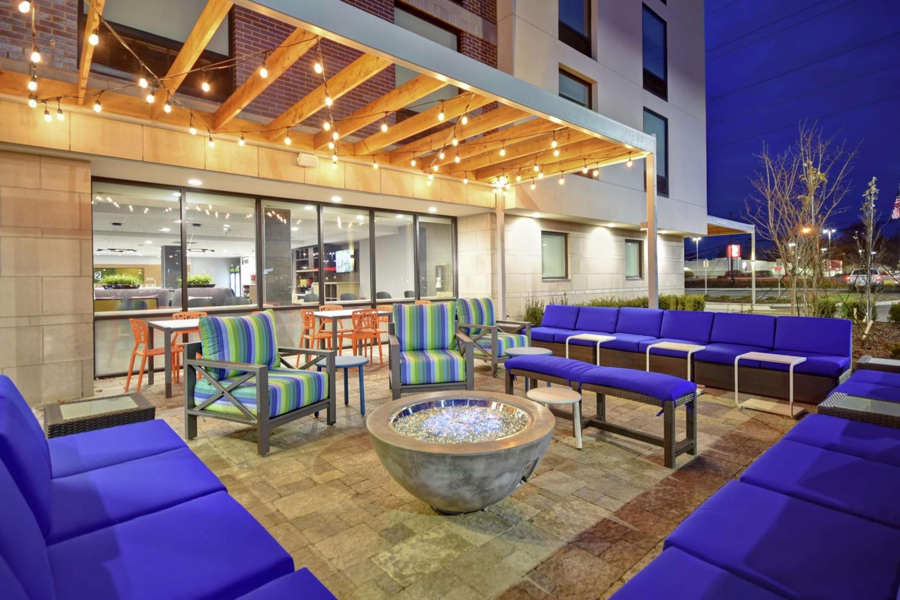 Home2 Suites By Hilton Taylor Detroit