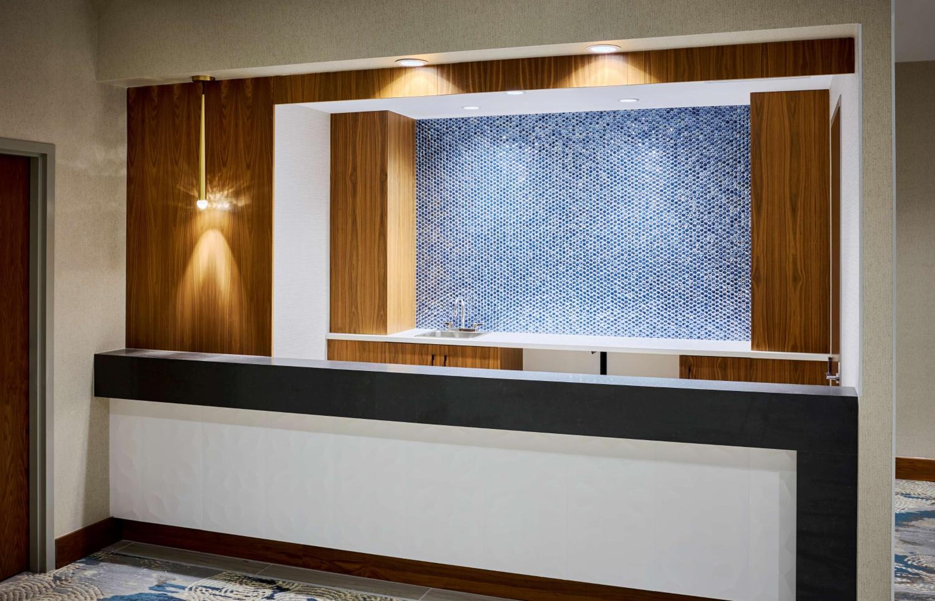 DoubleTree by Hilton Windsor, ON