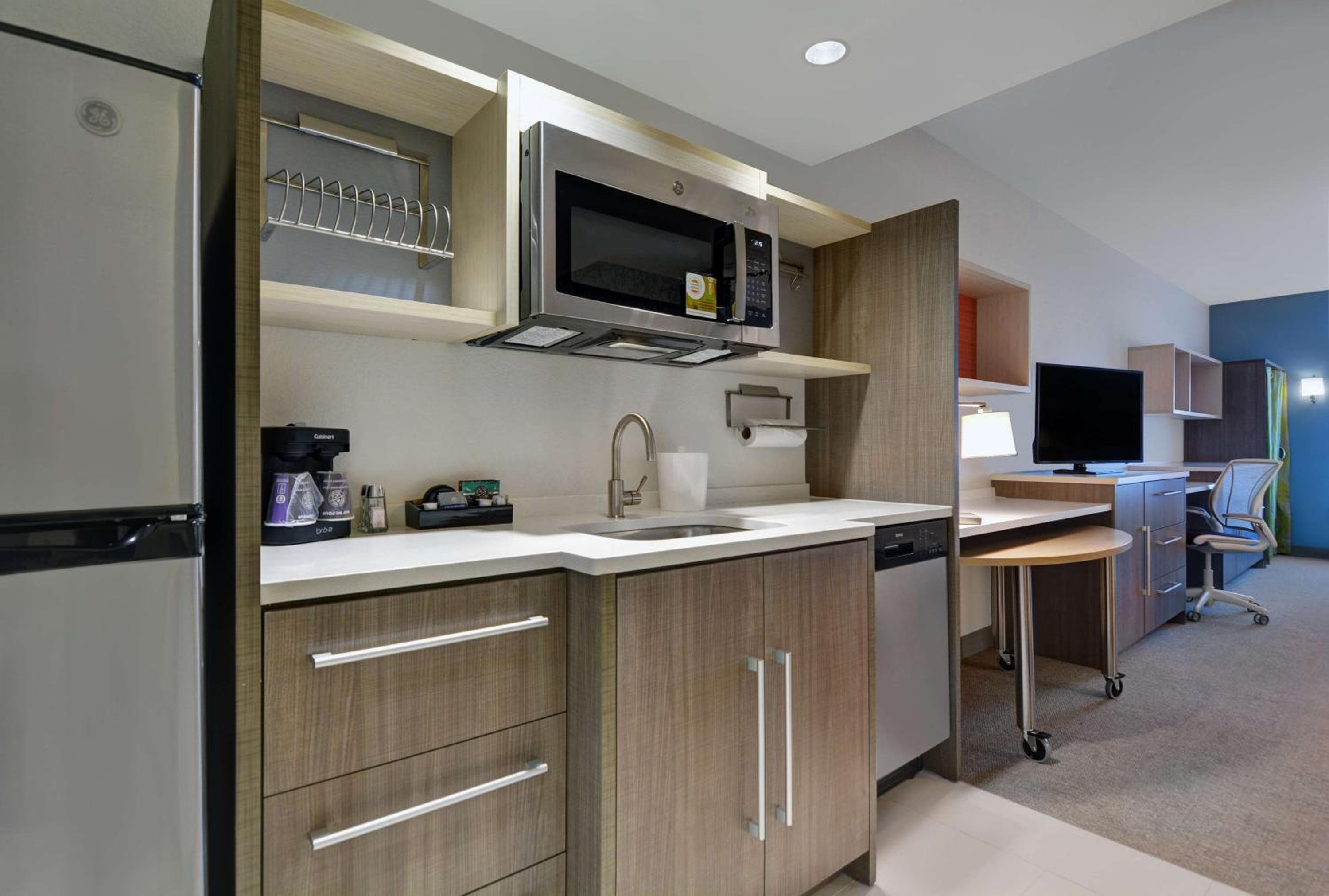 Home2 Suites By Hilton Largo, Fl