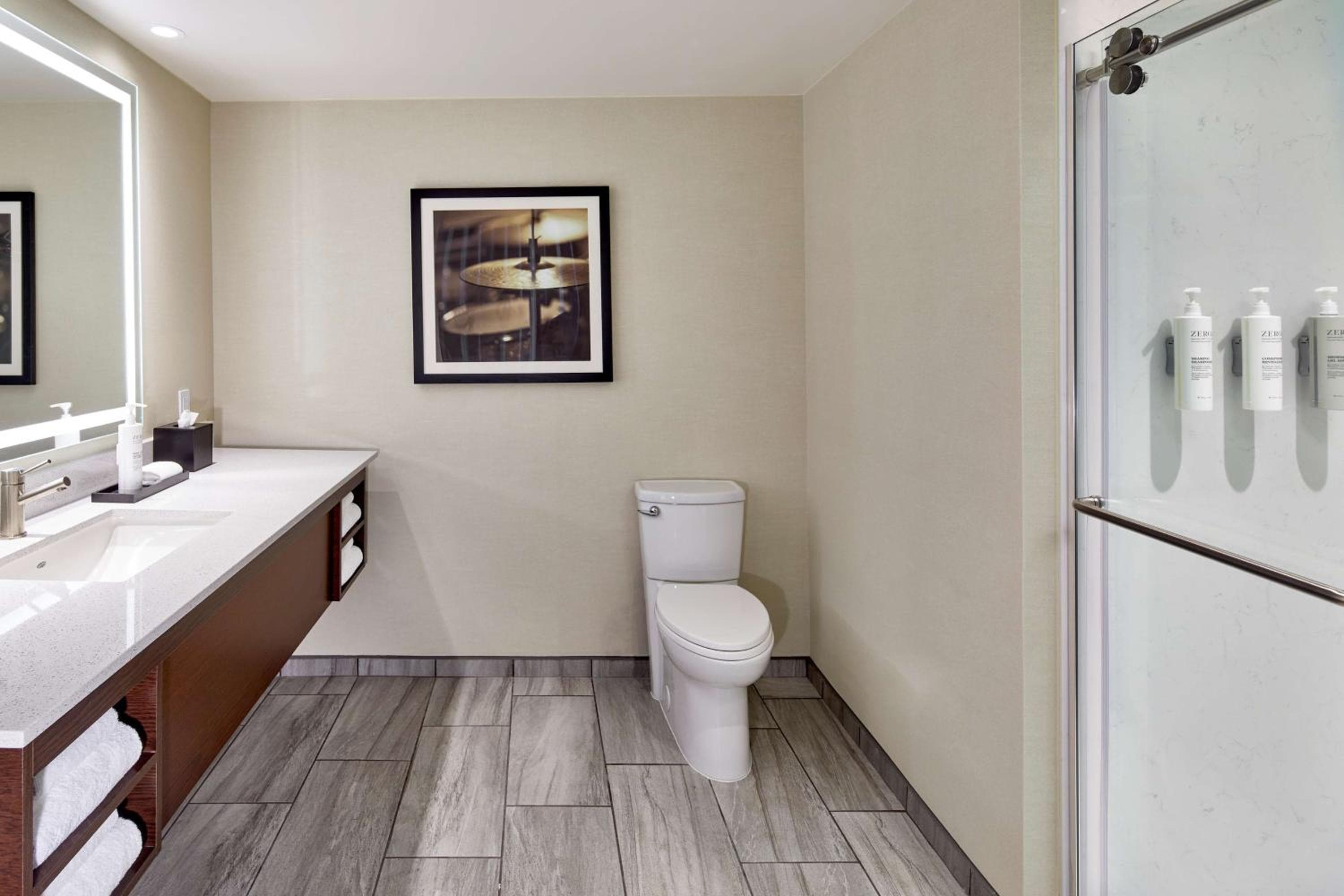 Embassy Suites by Hilton Nashville Downtown