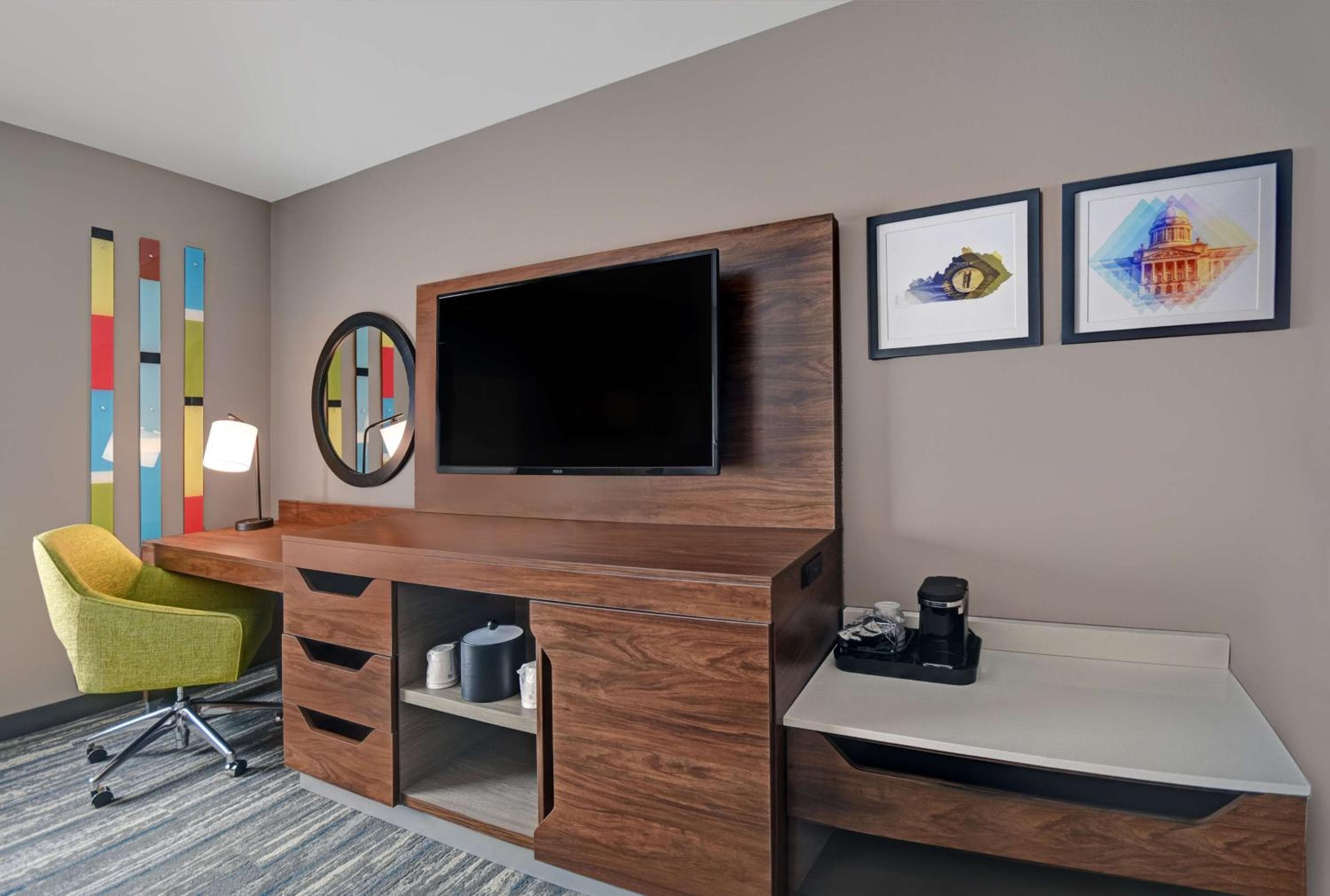 Hampton Inn Cave City, KY