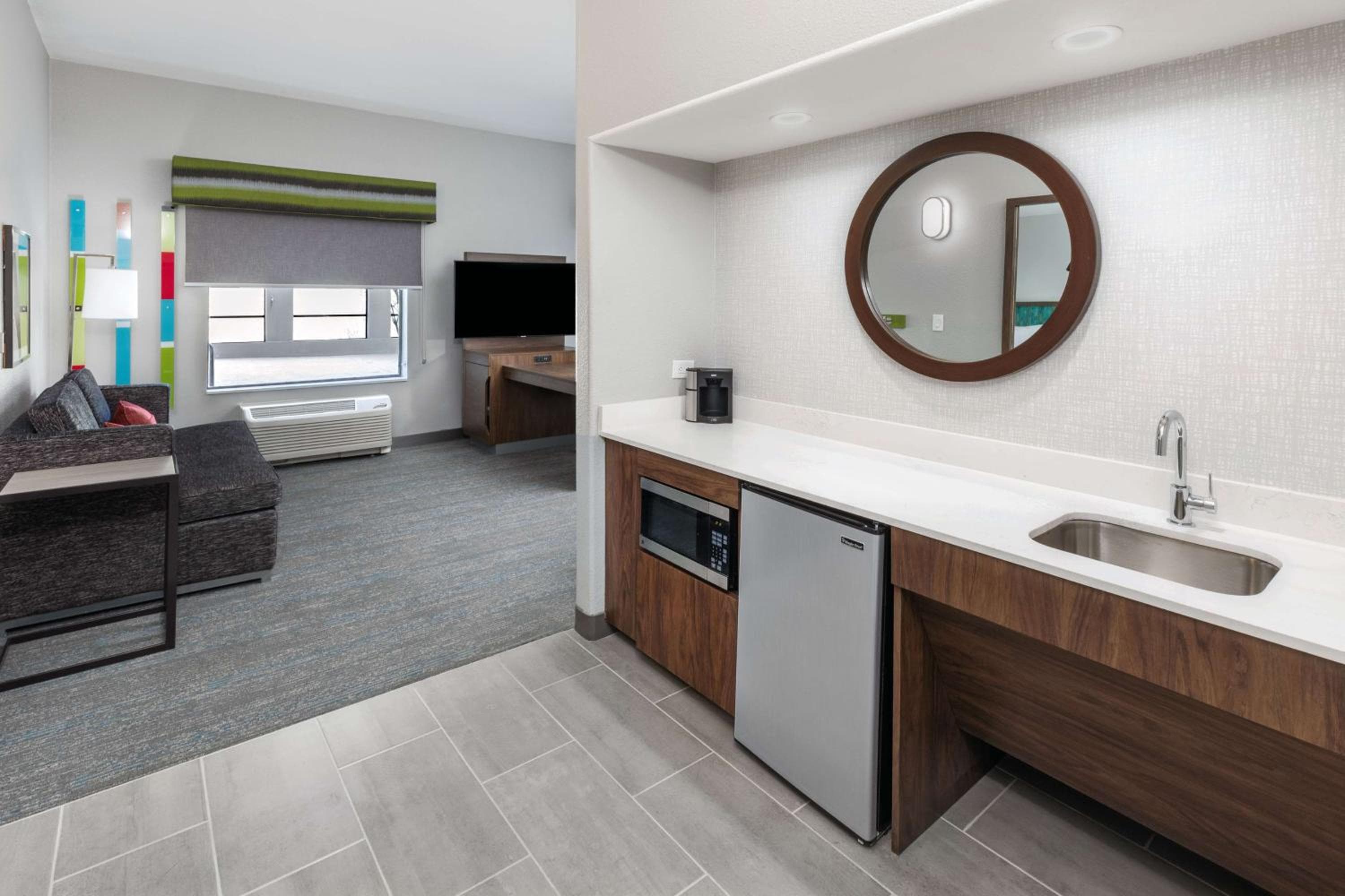 Hampton Inn & Suites Dallas I-30 Cockrell Hill, Tx