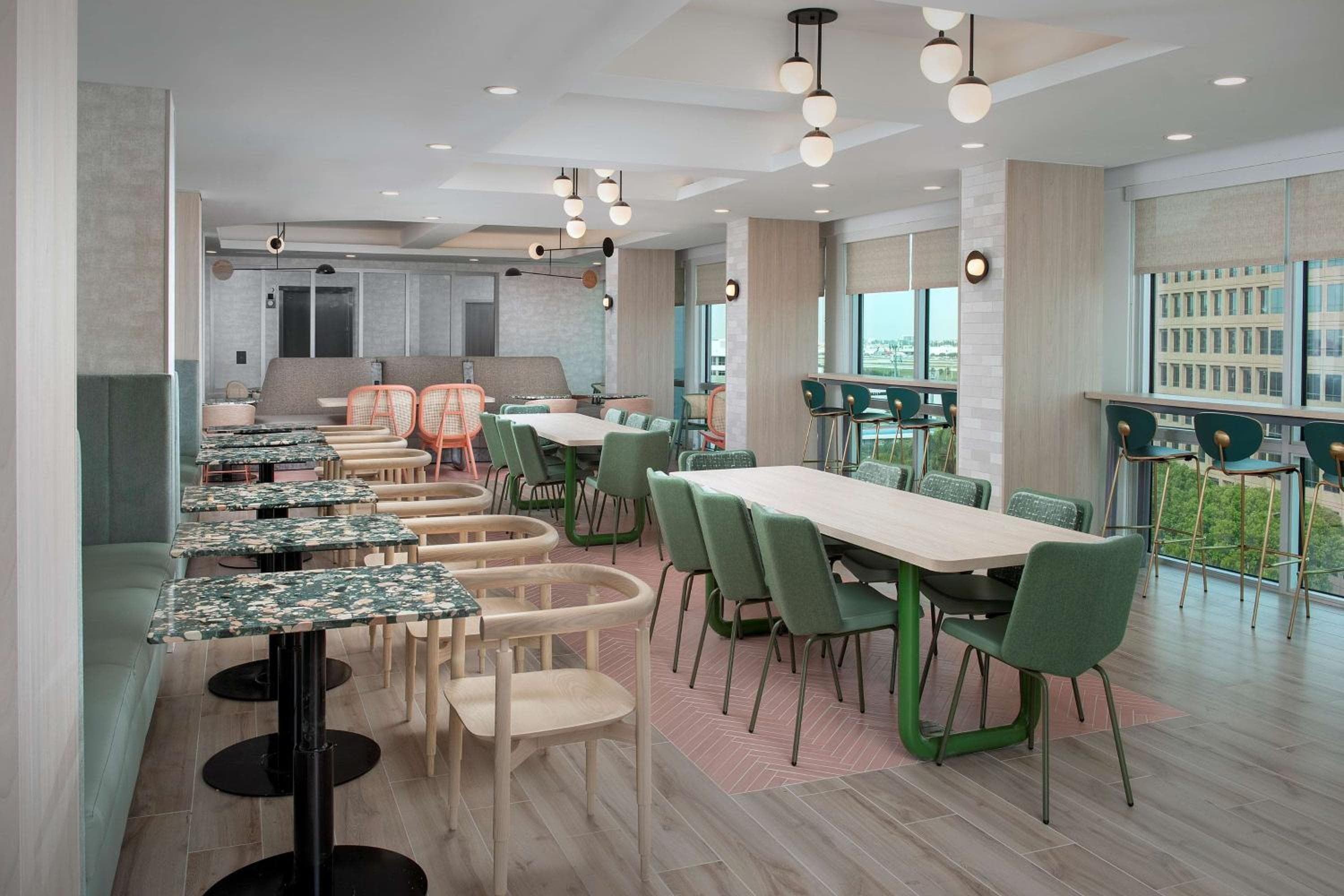 Home2 Suites By Hilton Miami Airport South Blue Lagoon