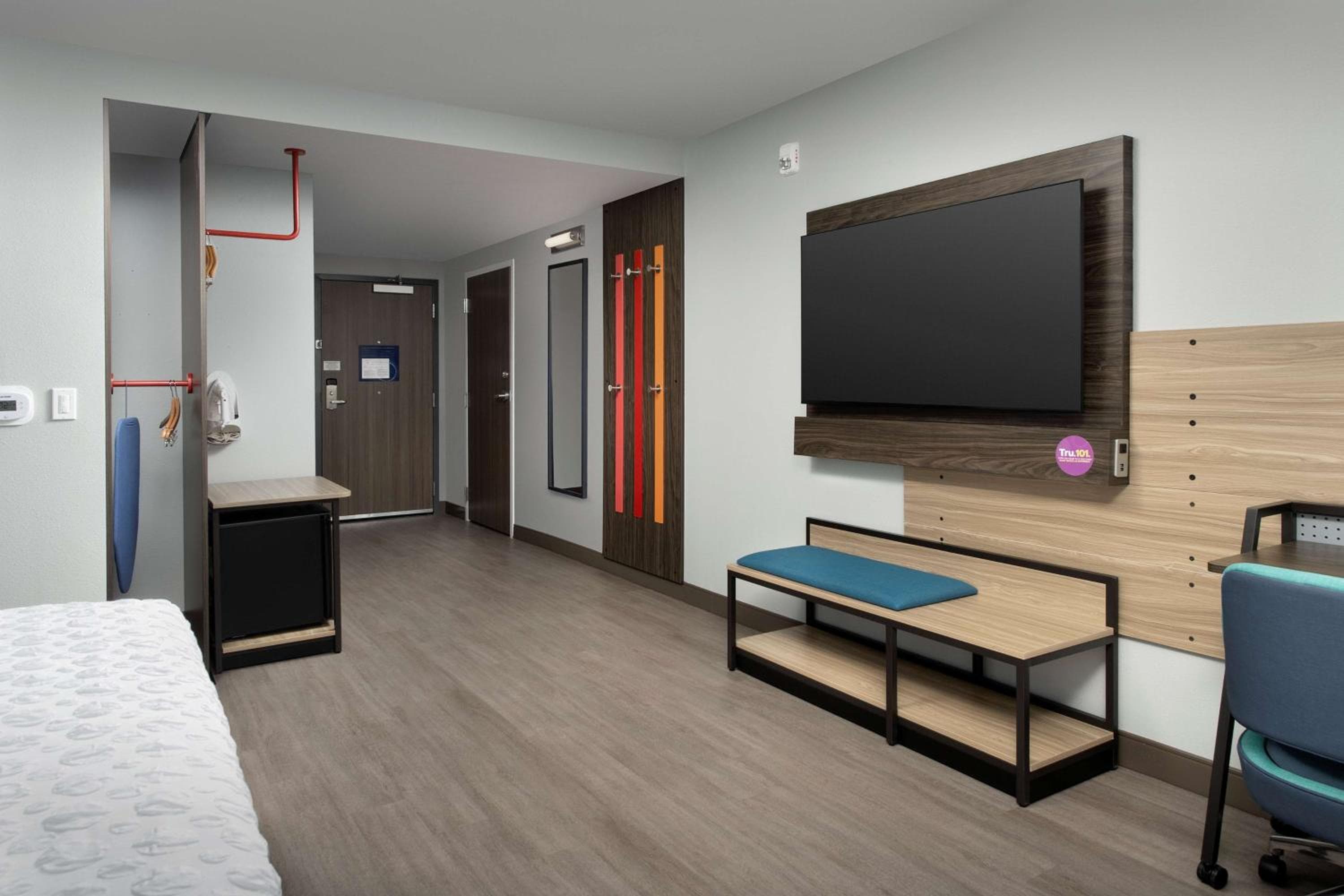 Home2 Suites By Hilton Miami Airport South Blue Lagoon