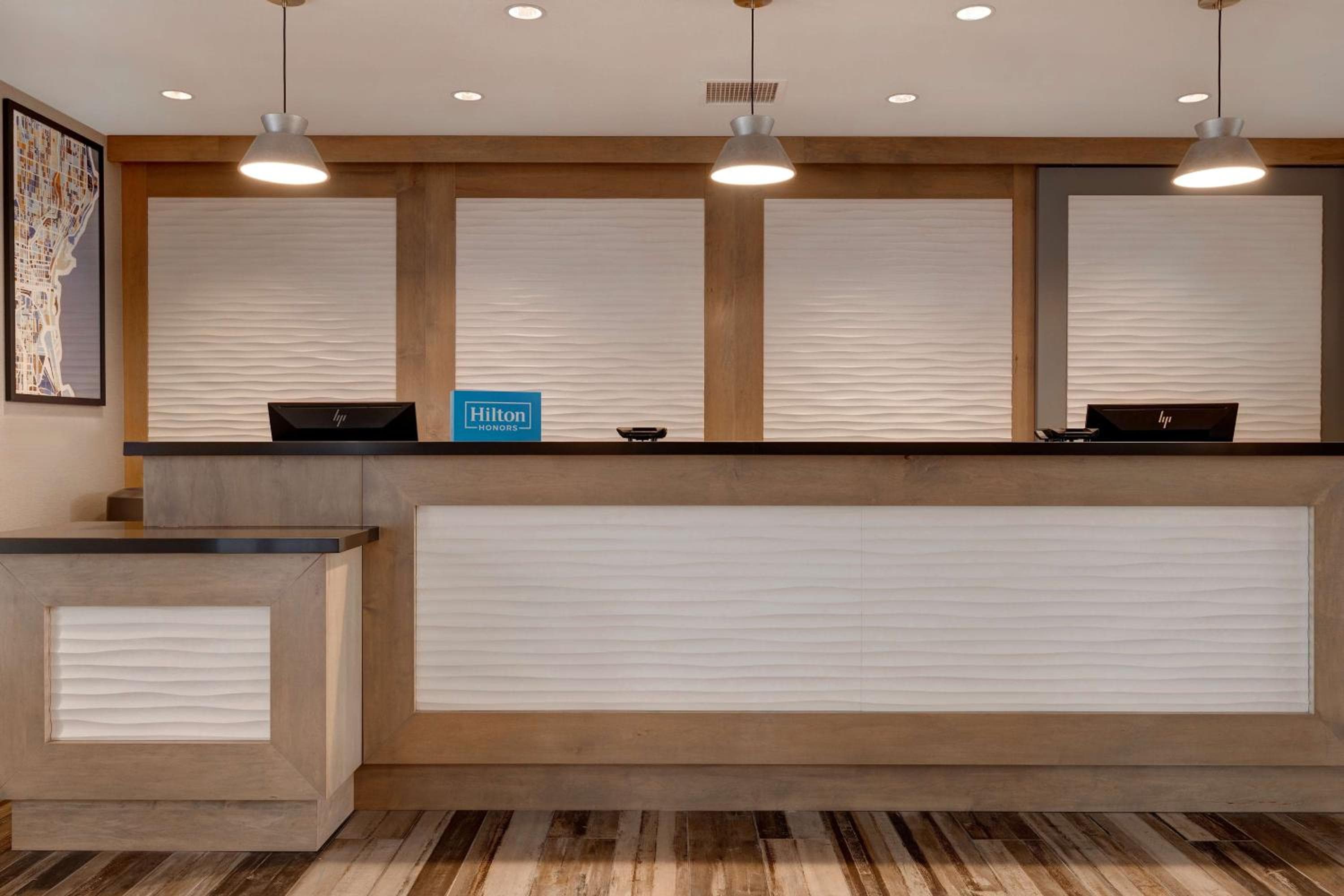Homewood Suites By Hilton Oak Creek Milwaukee