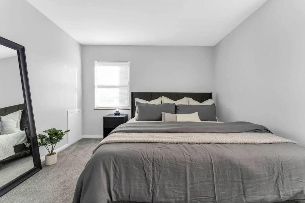 Maple Heights Getaway