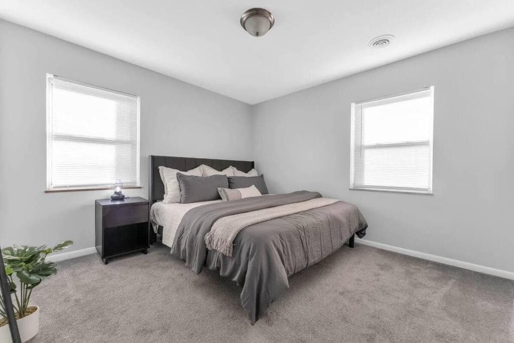 Maple Heights Getaway