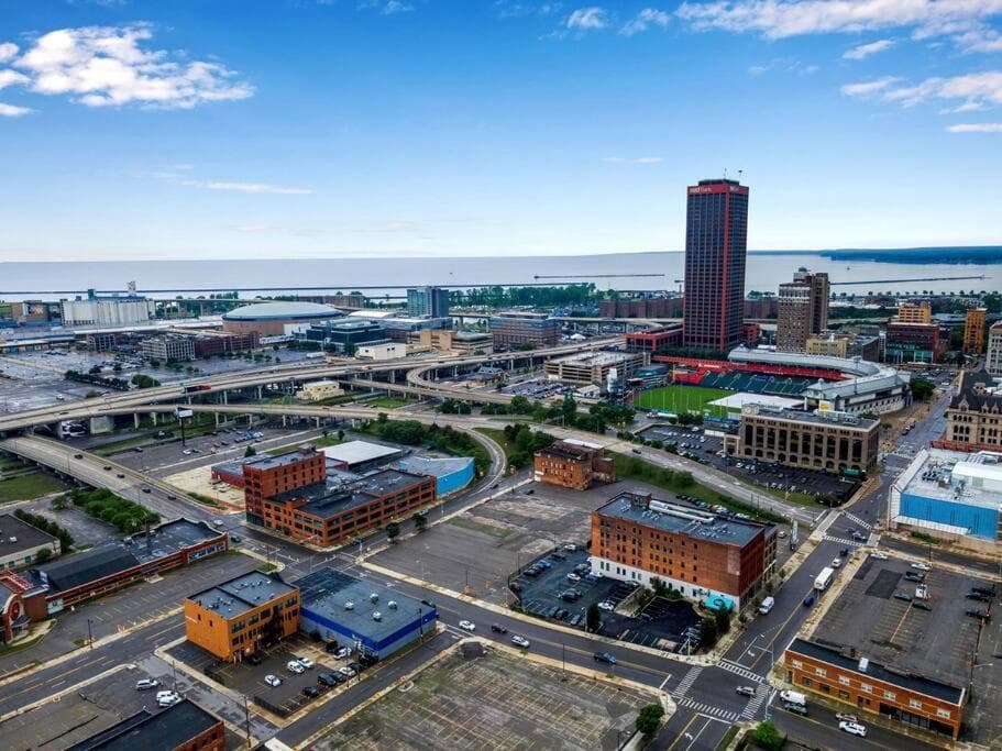 Modern Trendy Downtown