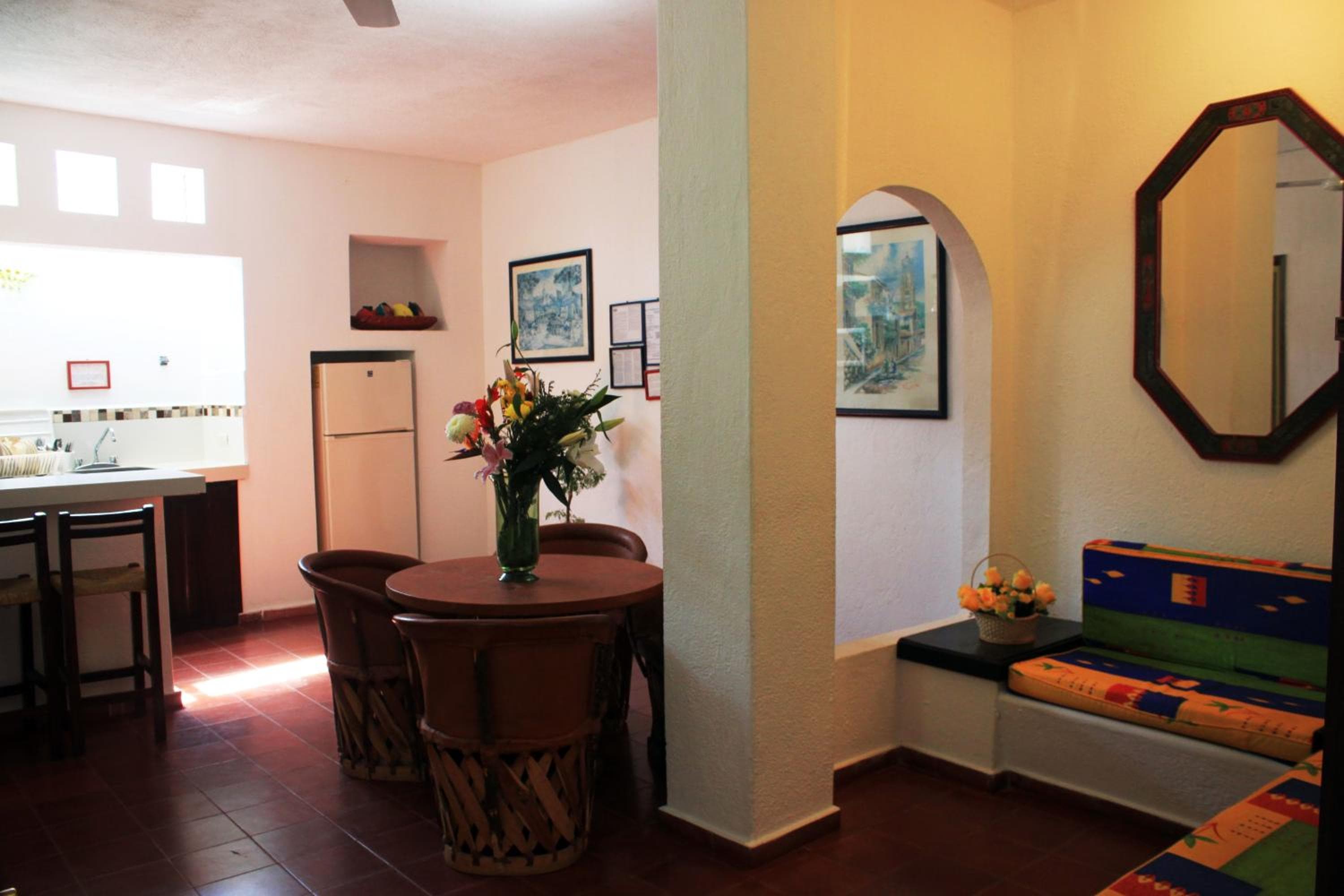 Suites Plaza del Rio - Family Hotel Malecón Centro