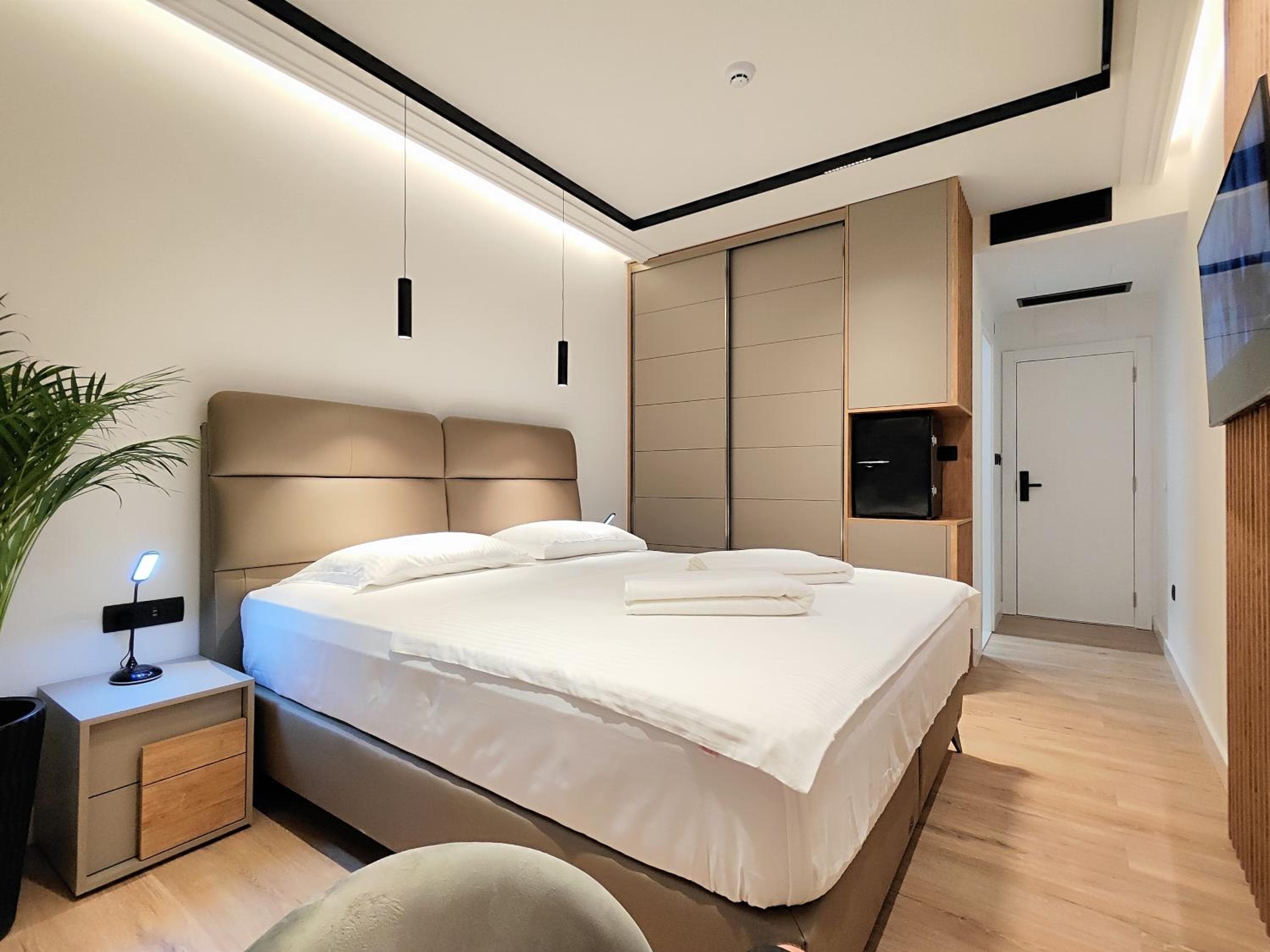 AMD Premium rooms Budva