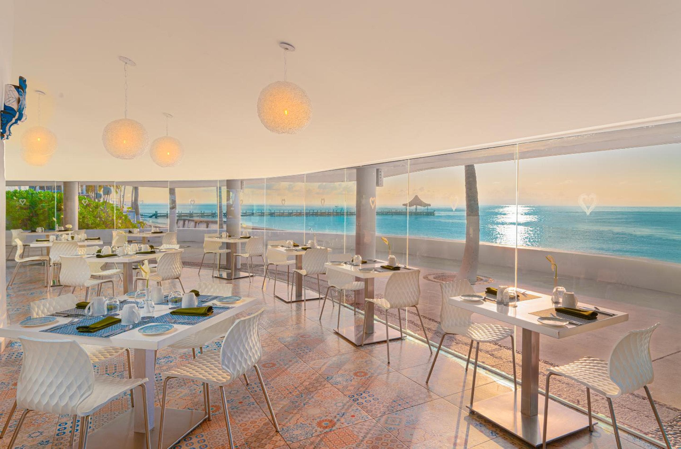 Desire Pearl Riviera Maya Resort All Inclusive, Exclusively for Couples