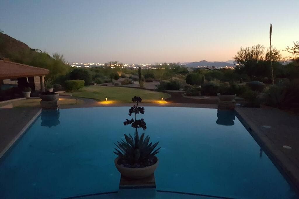 Private Luxury Estate on 5 acres