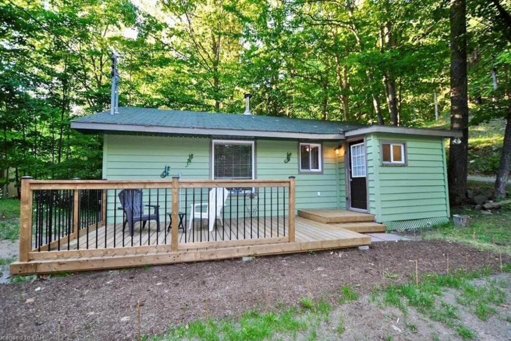 Muskoka Manor STR-2025-168