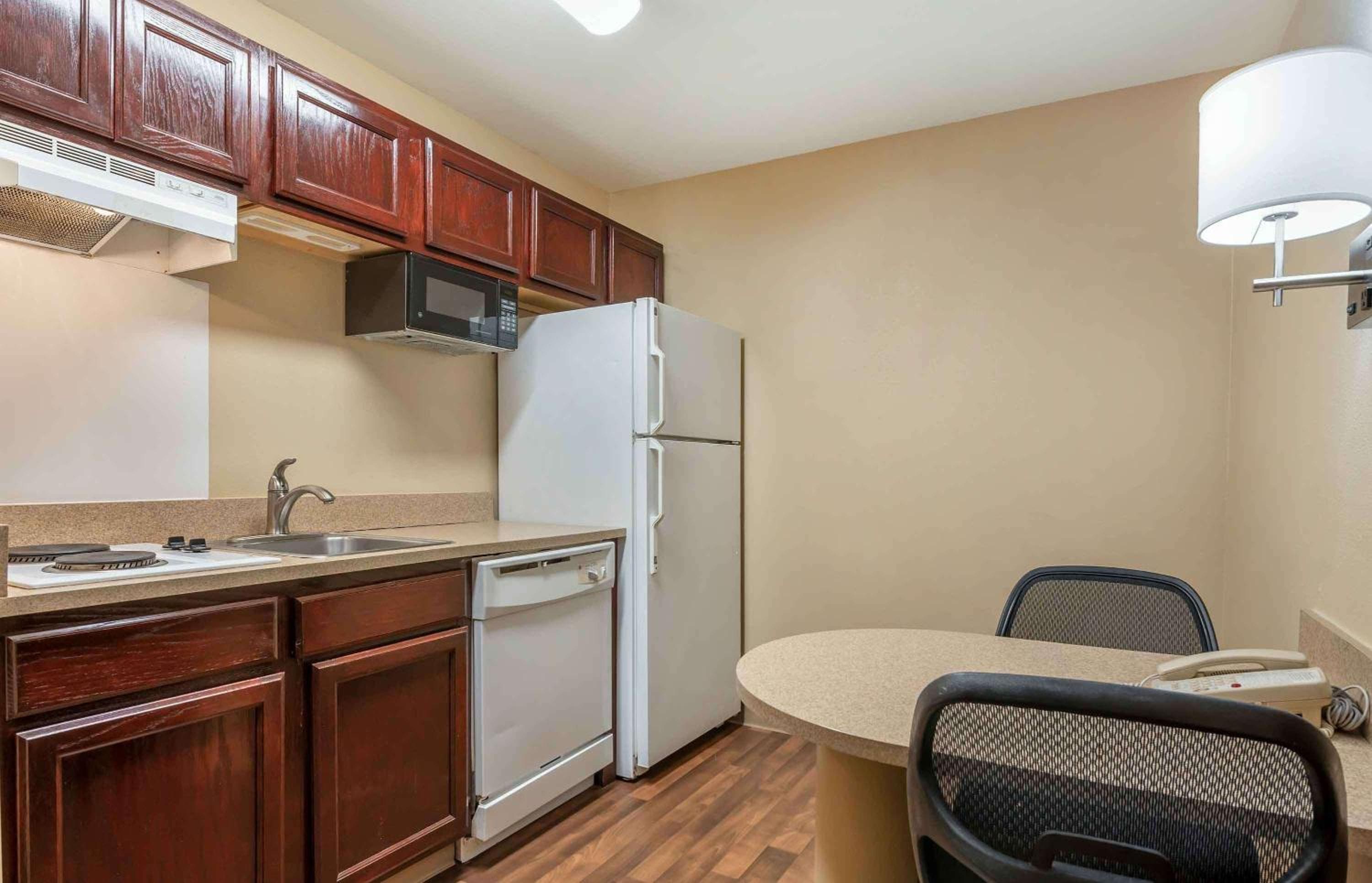 Extended Stay America Suites - Indianapolis - Northwest - I-465