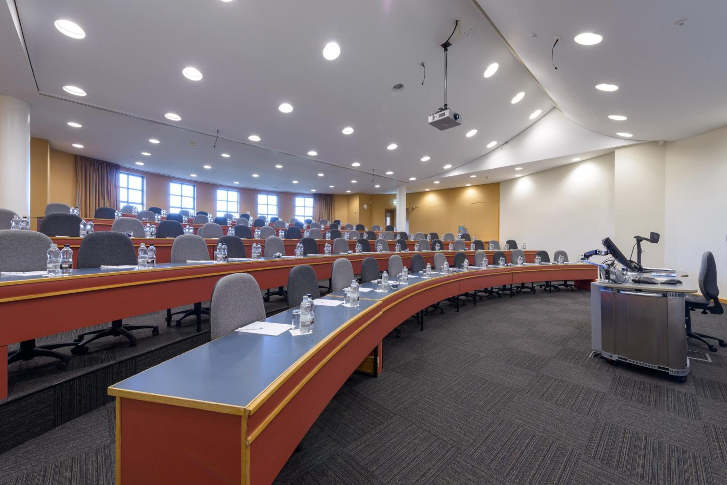 Cranfield Management Development Centre