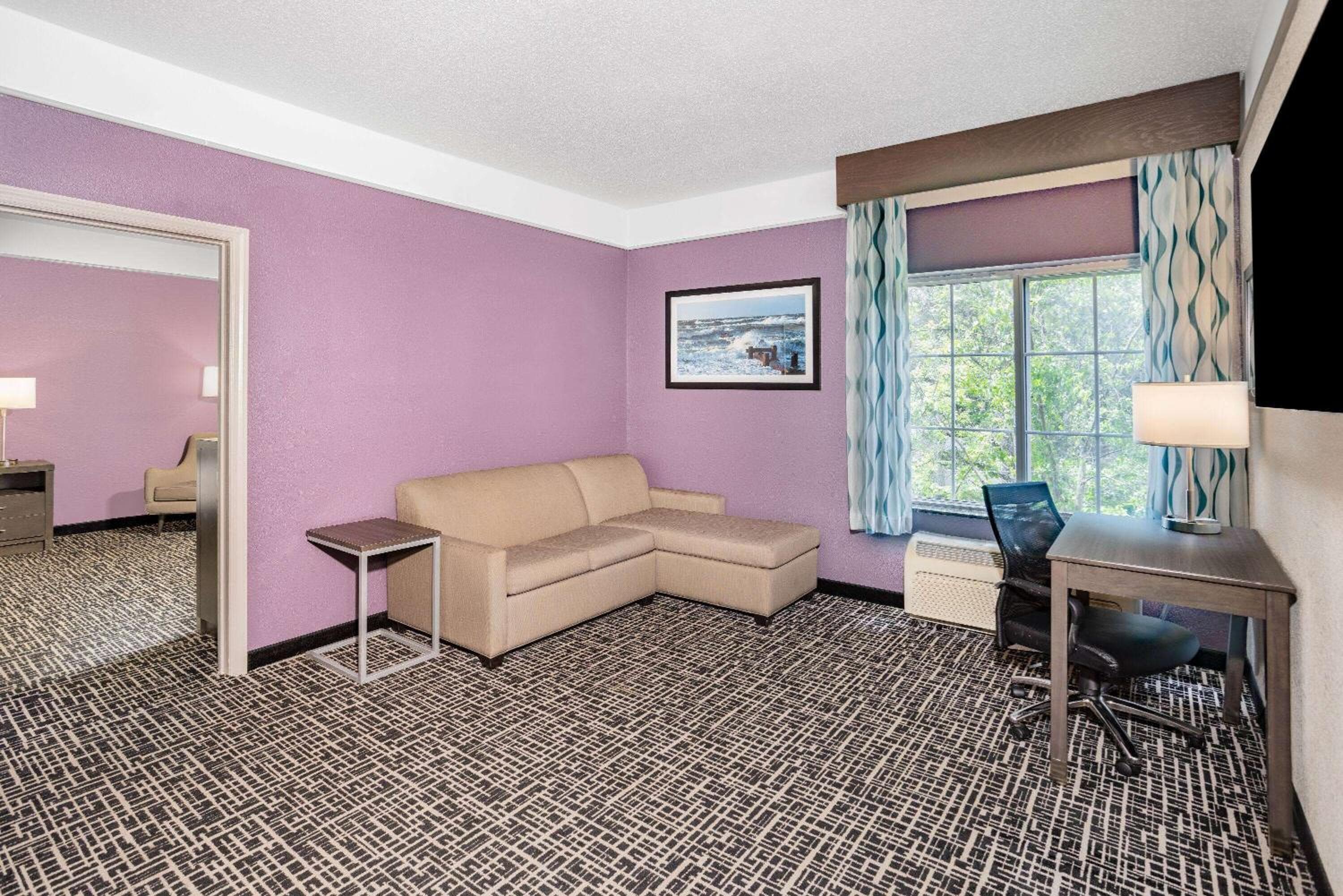 La Quinta Inn & Suites by Wyndham Norfolk