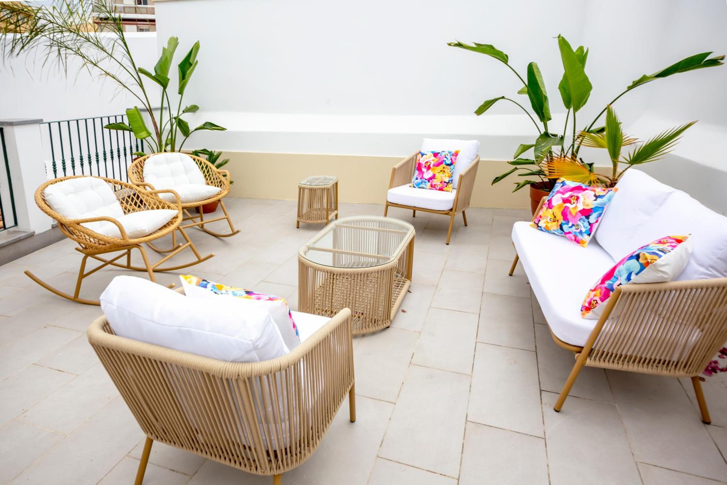 Guest House Jacarandá Faro