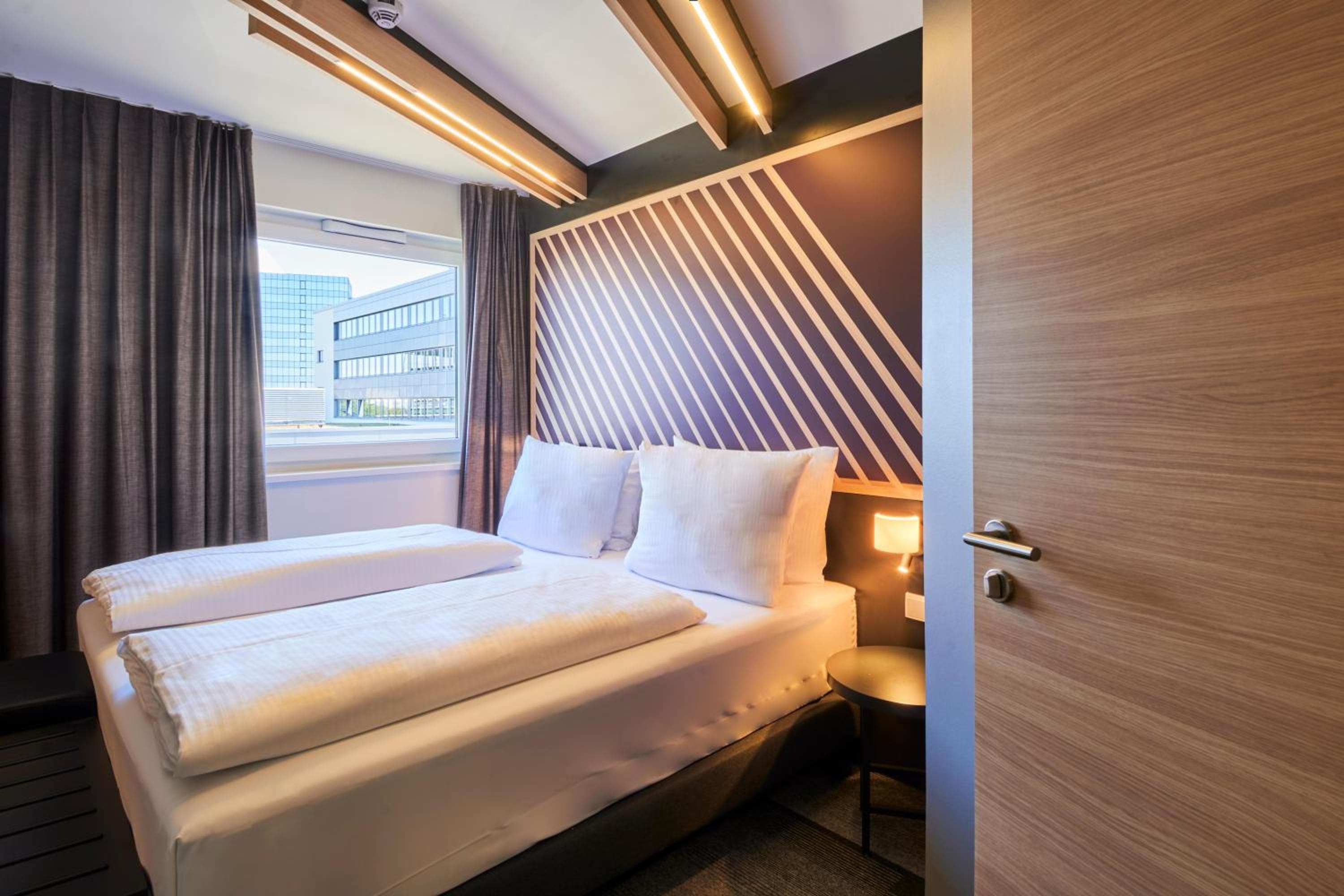 B&B HOTEL Frankfurt-Niederrad