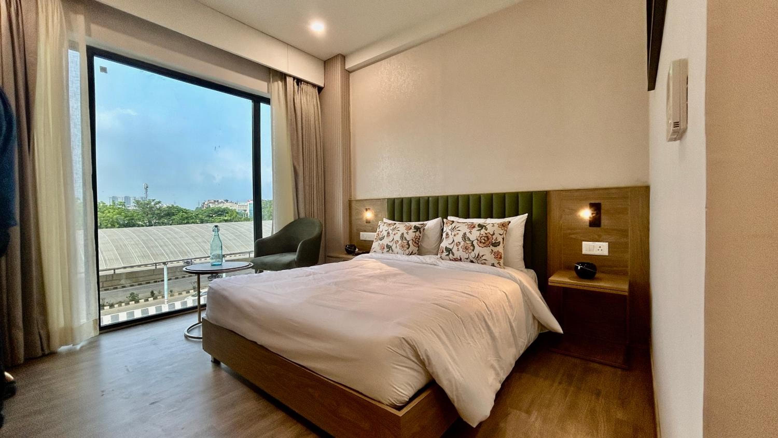 Hotel Limon & Banquet Sector 29, Gurgaon