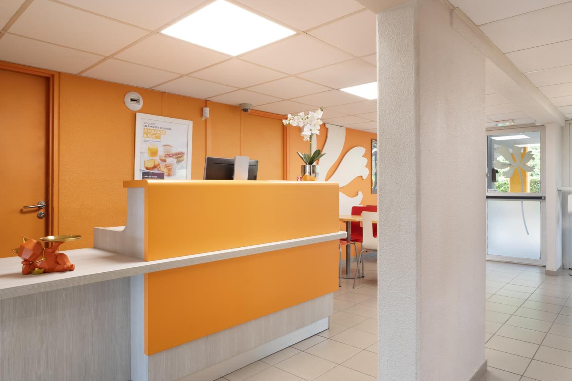 Premiere Classe La Ville Du Bois