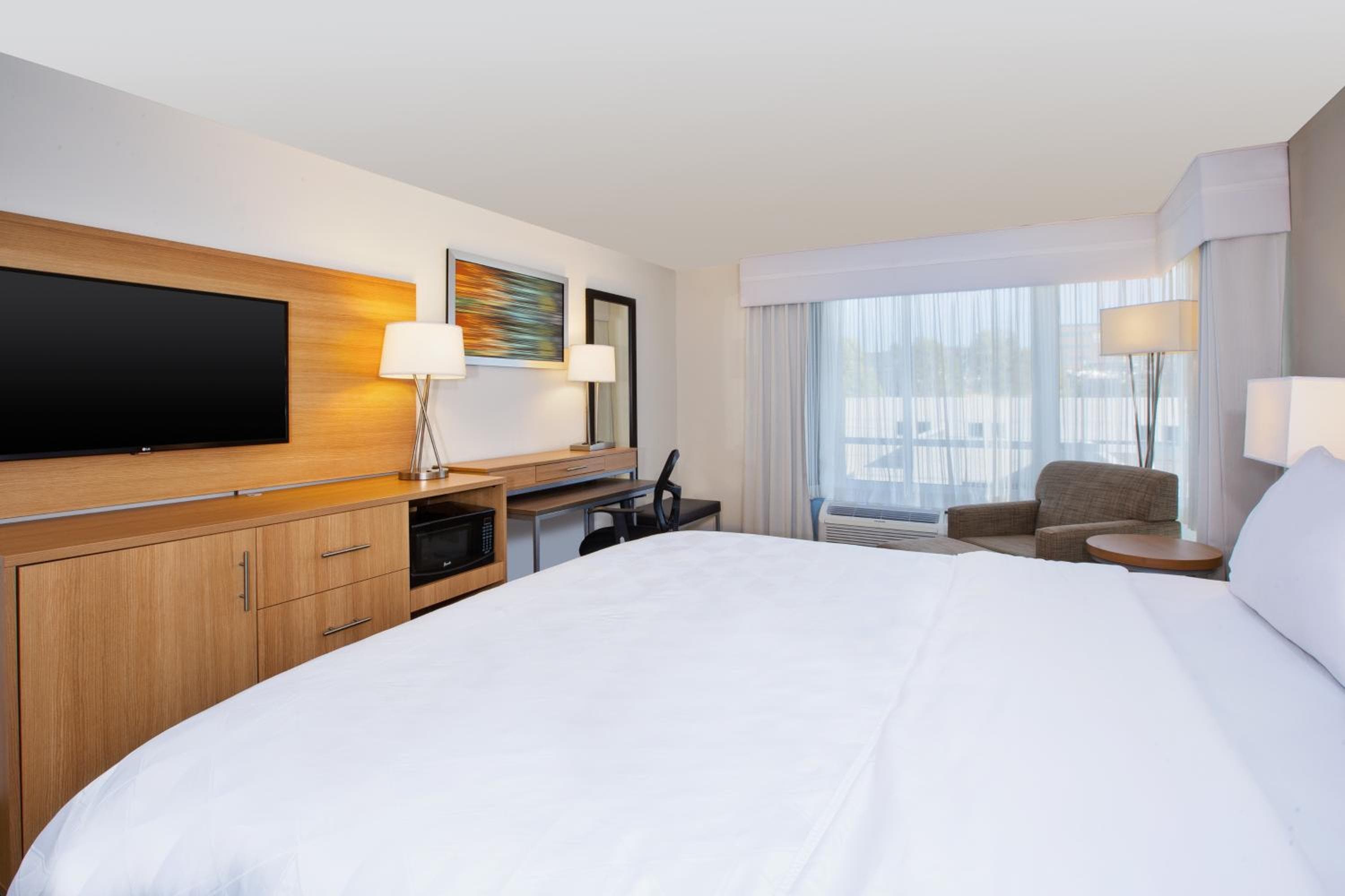 Holiday Inn Morgantown-University Area by IHG