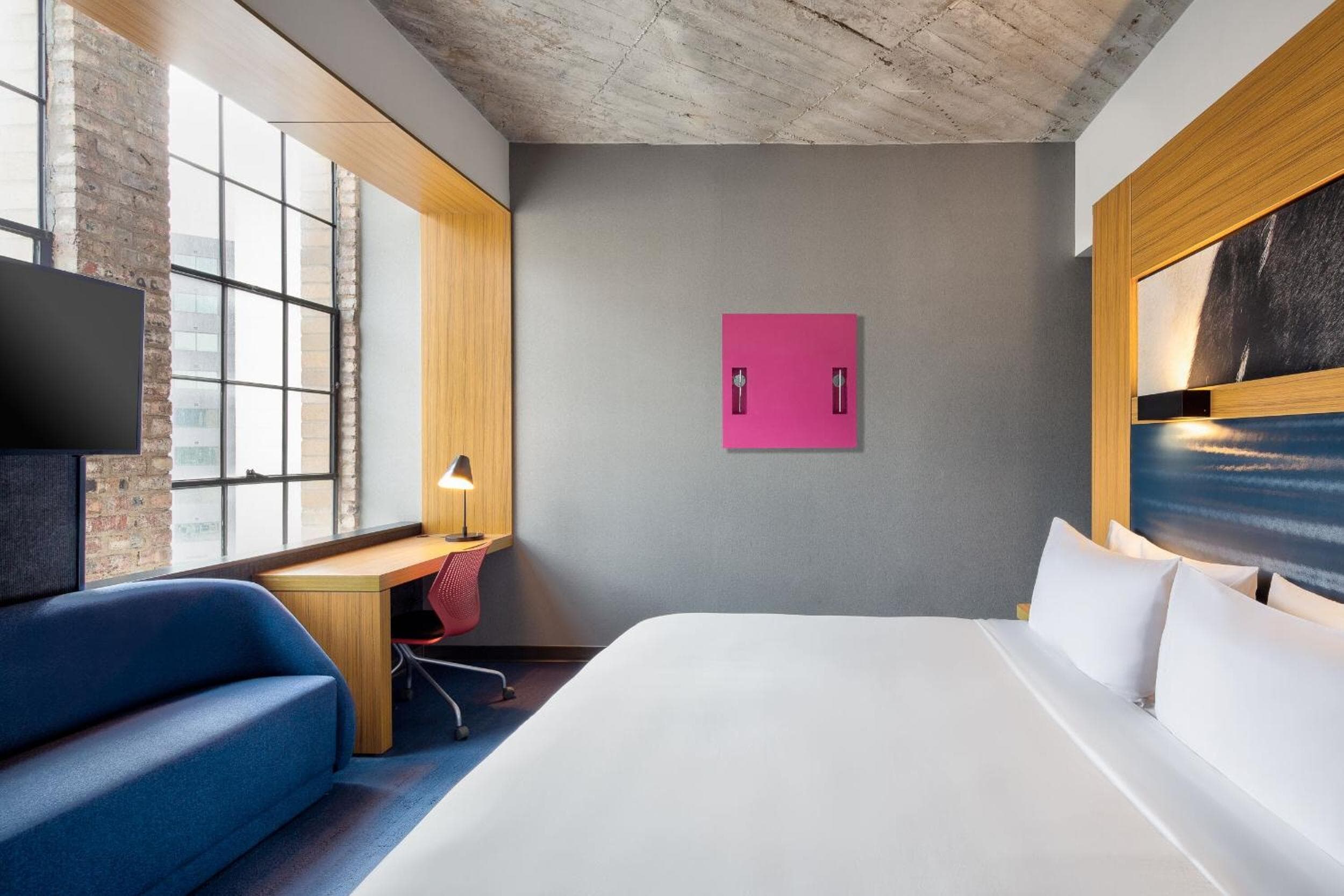 Aloft by Marriott Dallas Downtown