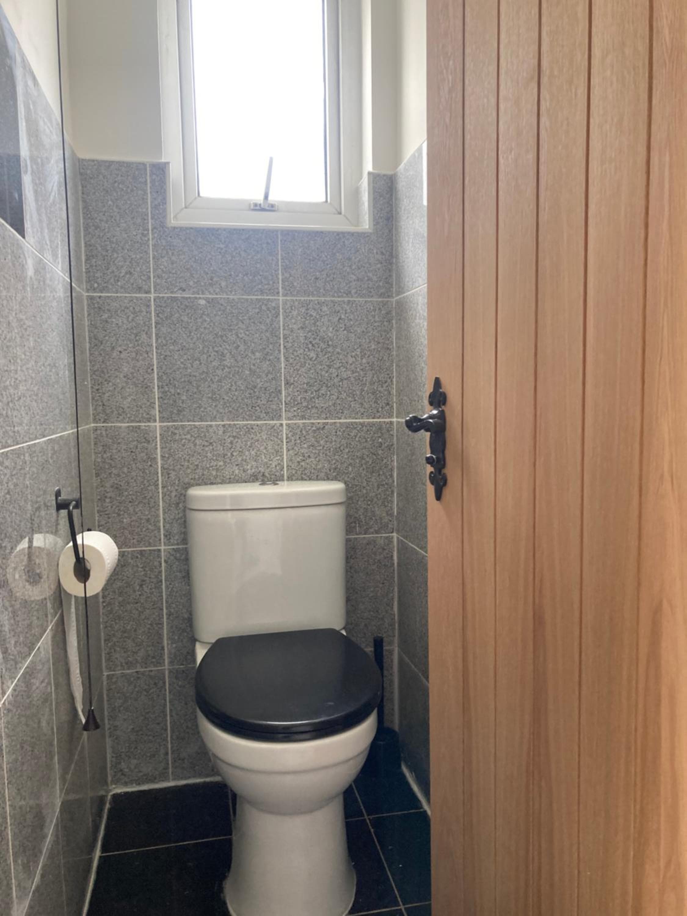 Highfield Home with free parkings, Surbiton, Kingston upon Thames, Surrey, Greater London , UK