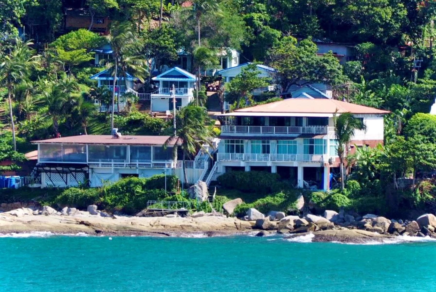 Naiharn On The Rock Resort Phuket