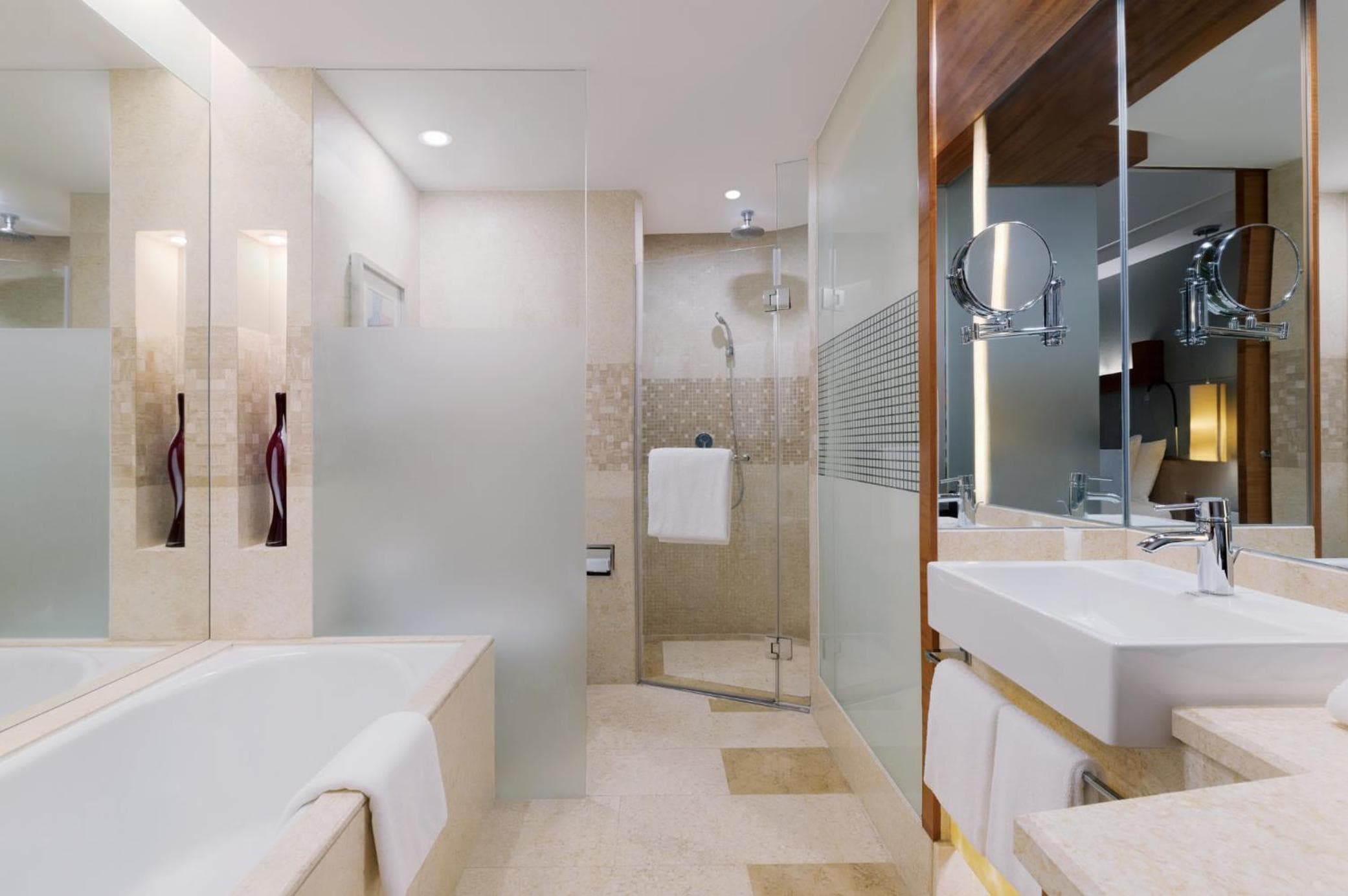 Swissôtel Grand Shanghai