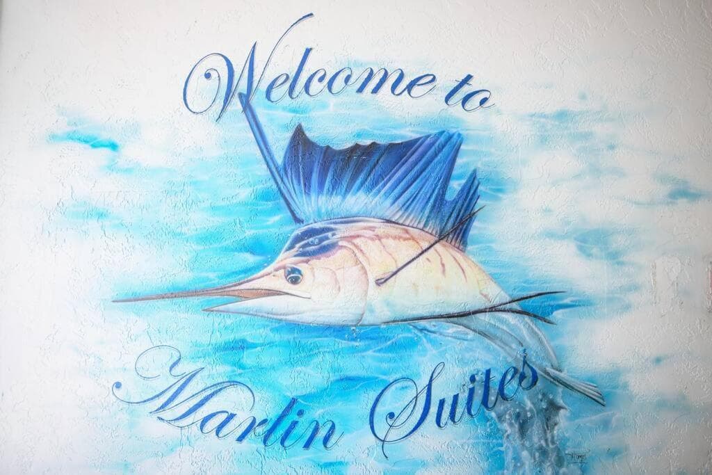 Welcome to the Pelican Lodge !