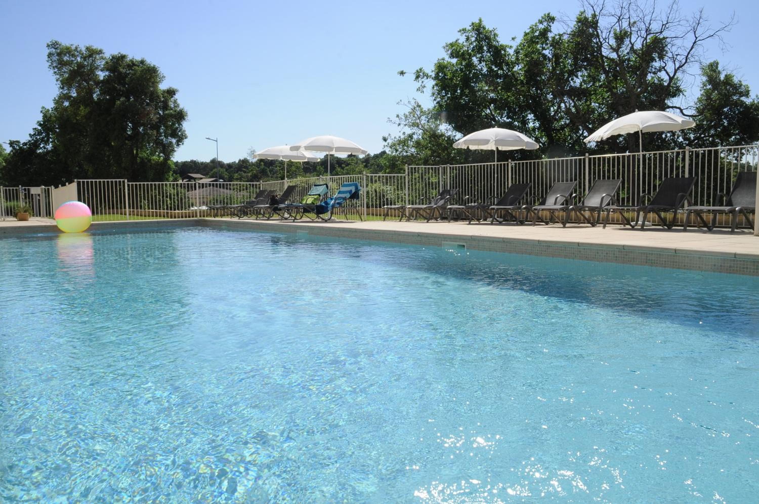Nemea Appart Hotel Green Side Biot Sophia Antipolis
