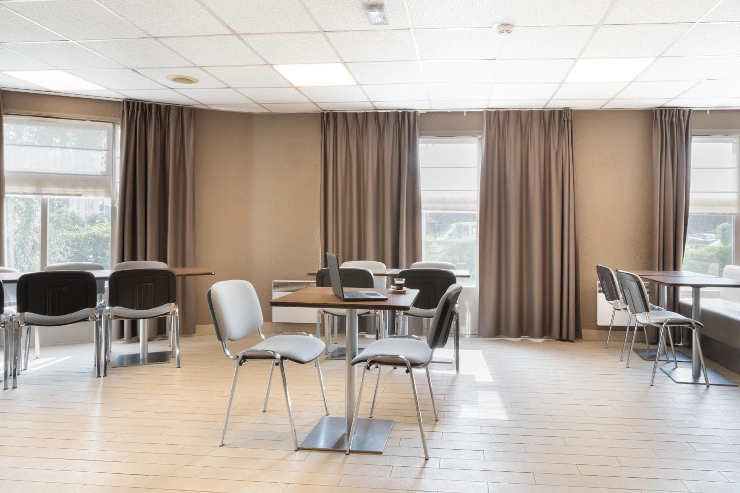 meeting & event spaces