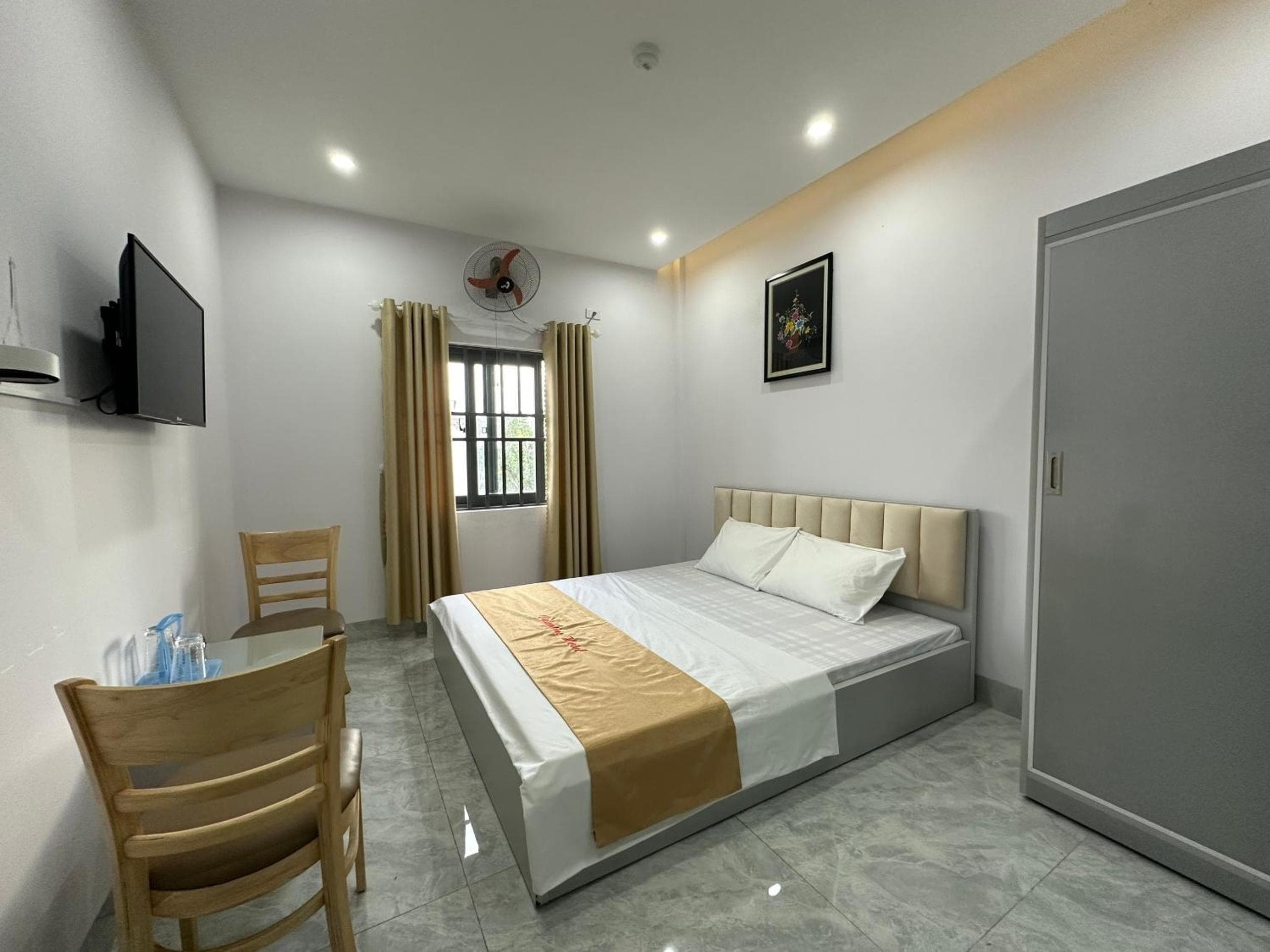Valentin Hotel