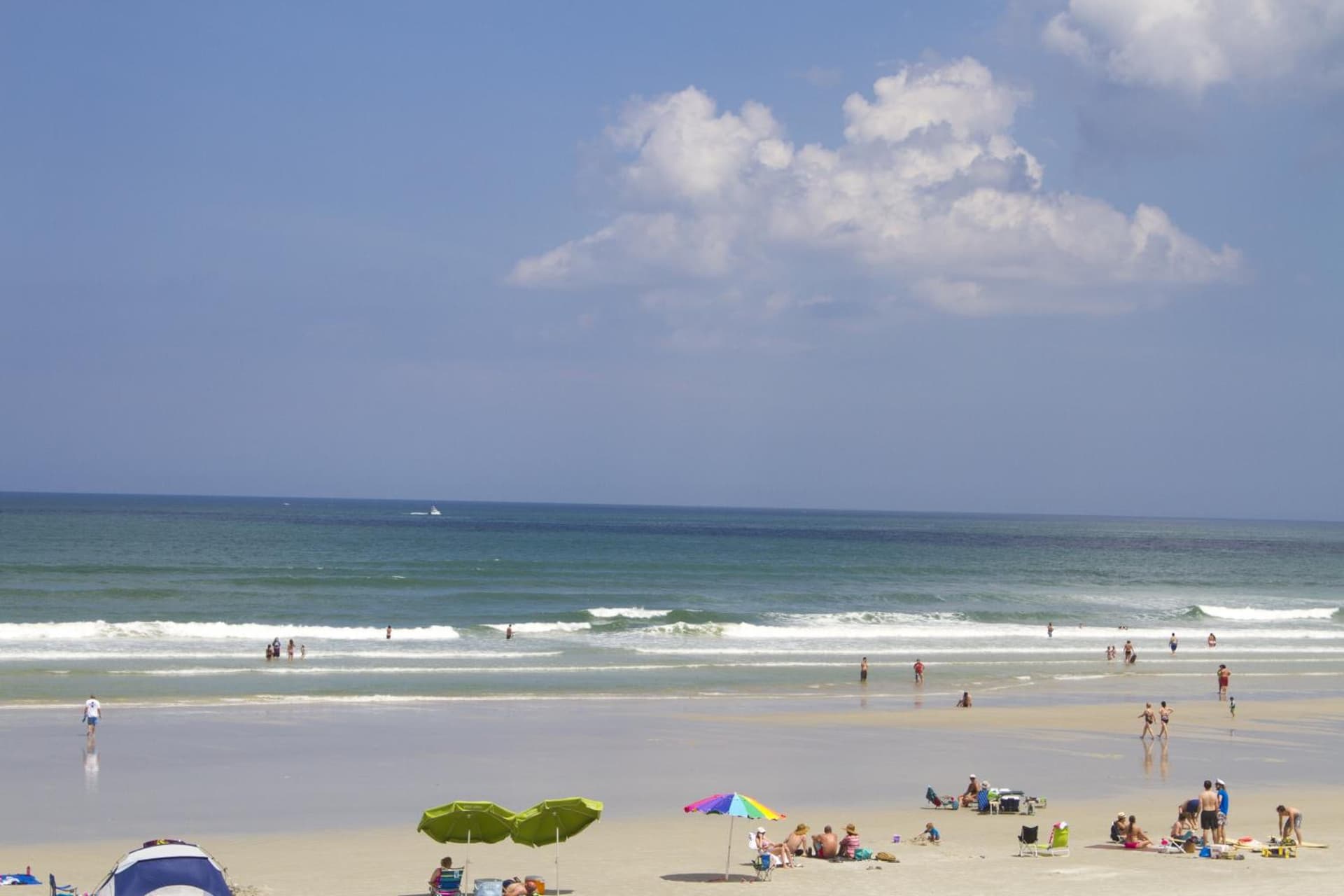 New Smyrna Waves MOD Collection by Sonesta