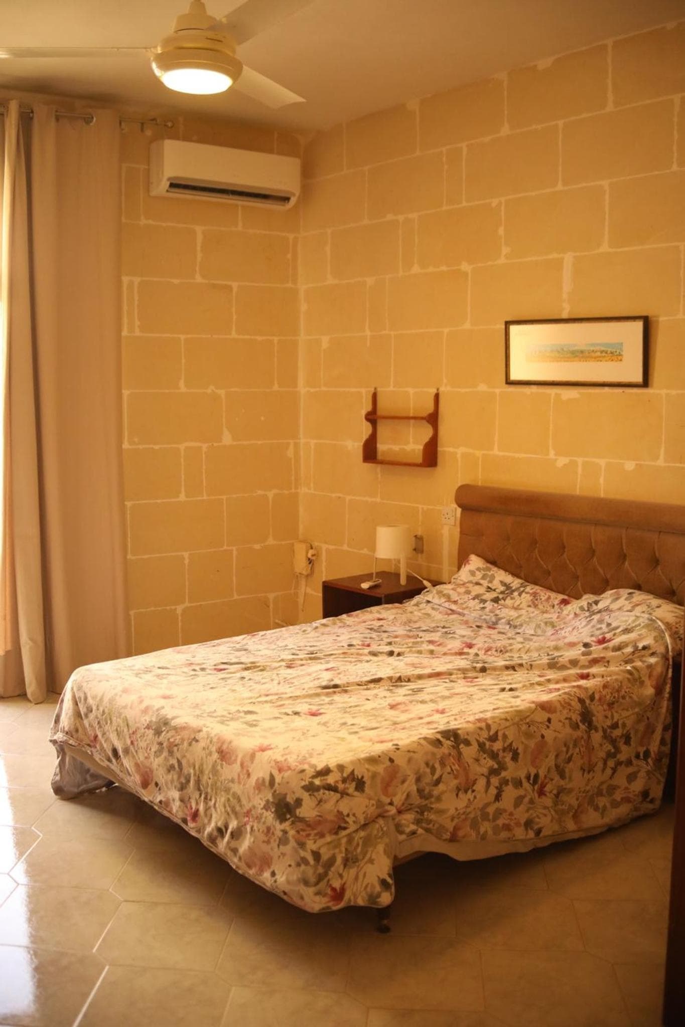 Entire apartment with Ramla Bay view (Gozo, Malta)