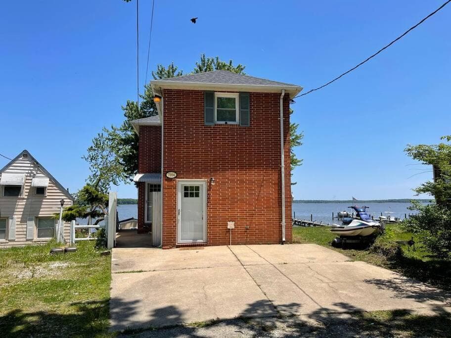Waterfront Home with Private Beach, Stunning Views