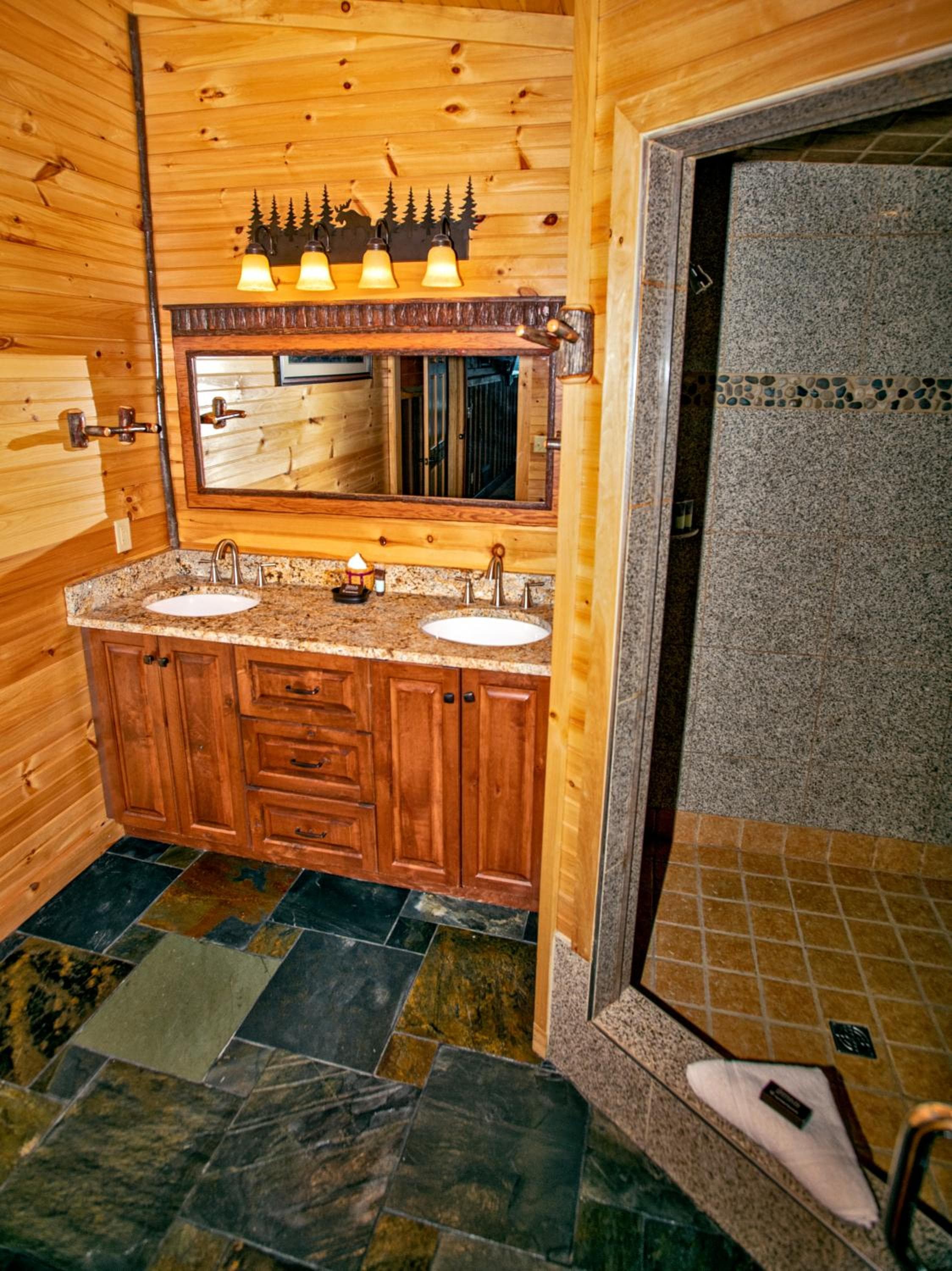 The Lodges at Cresthaven
