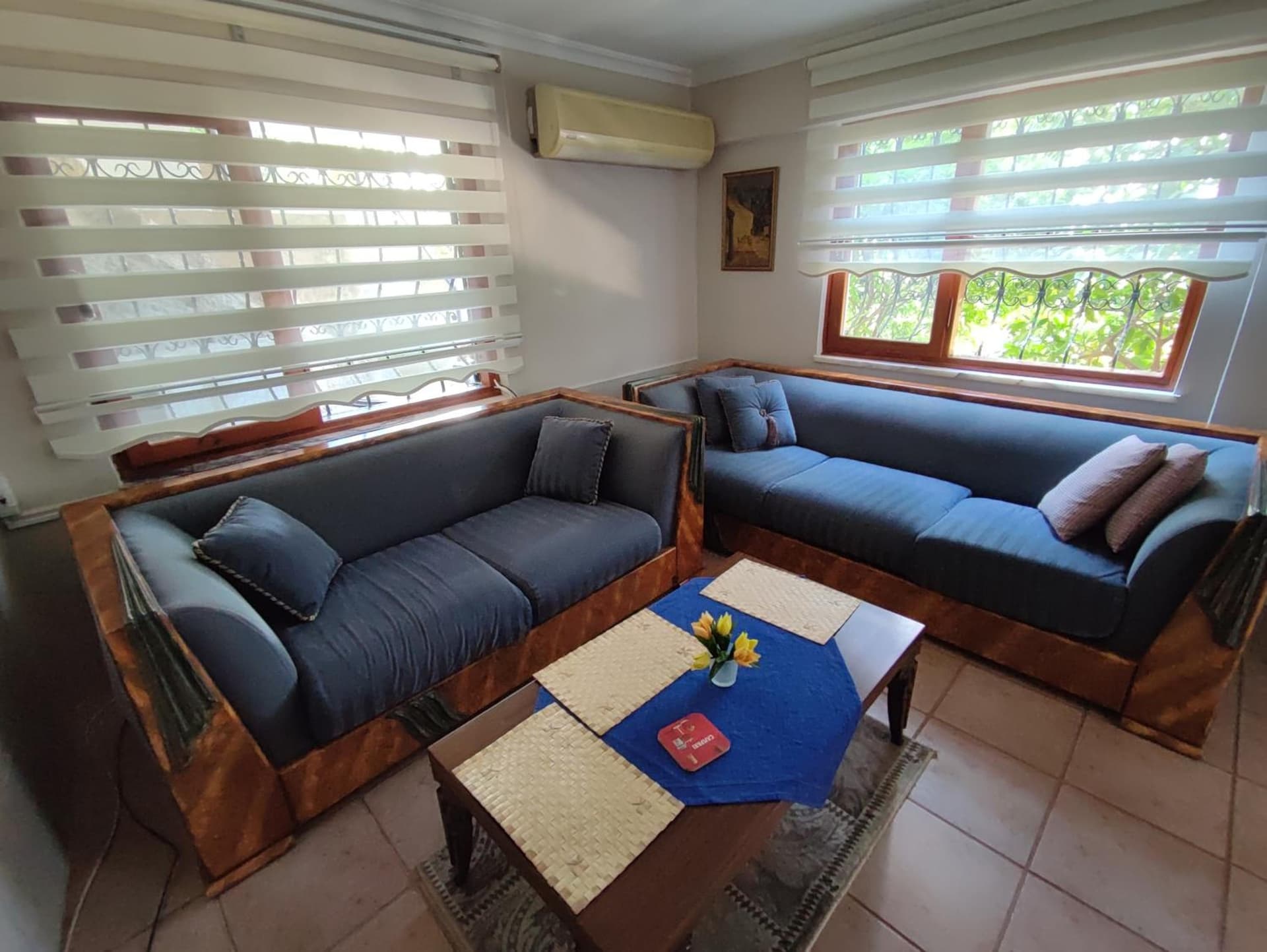 Authentic Flat on the Castle Road with a View
