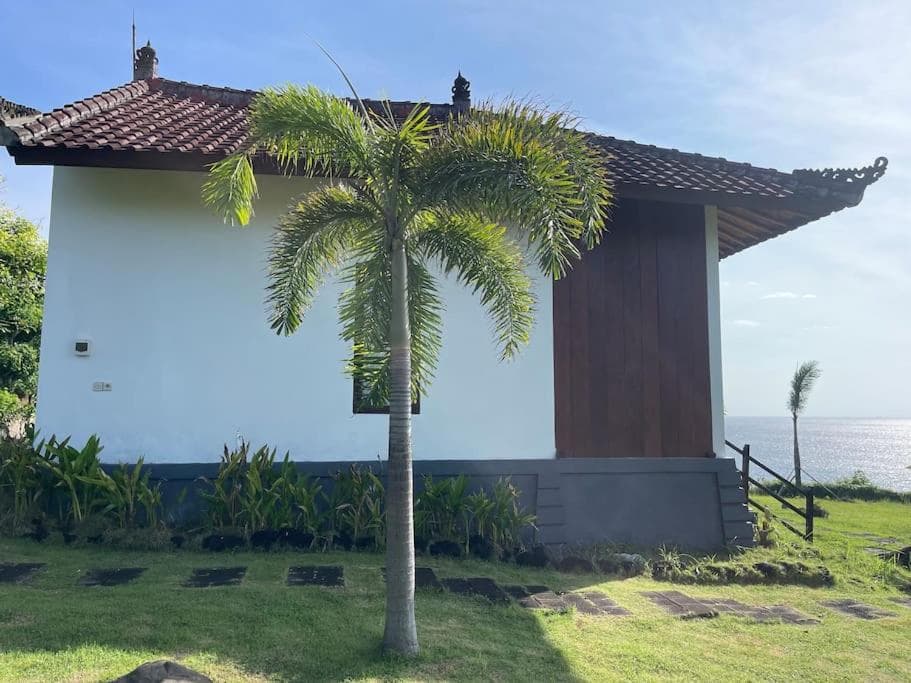 Makawi Tuwa Cliff - Luxury Cliff Stay with Private Beach, Infinity Pools and Ocean View
