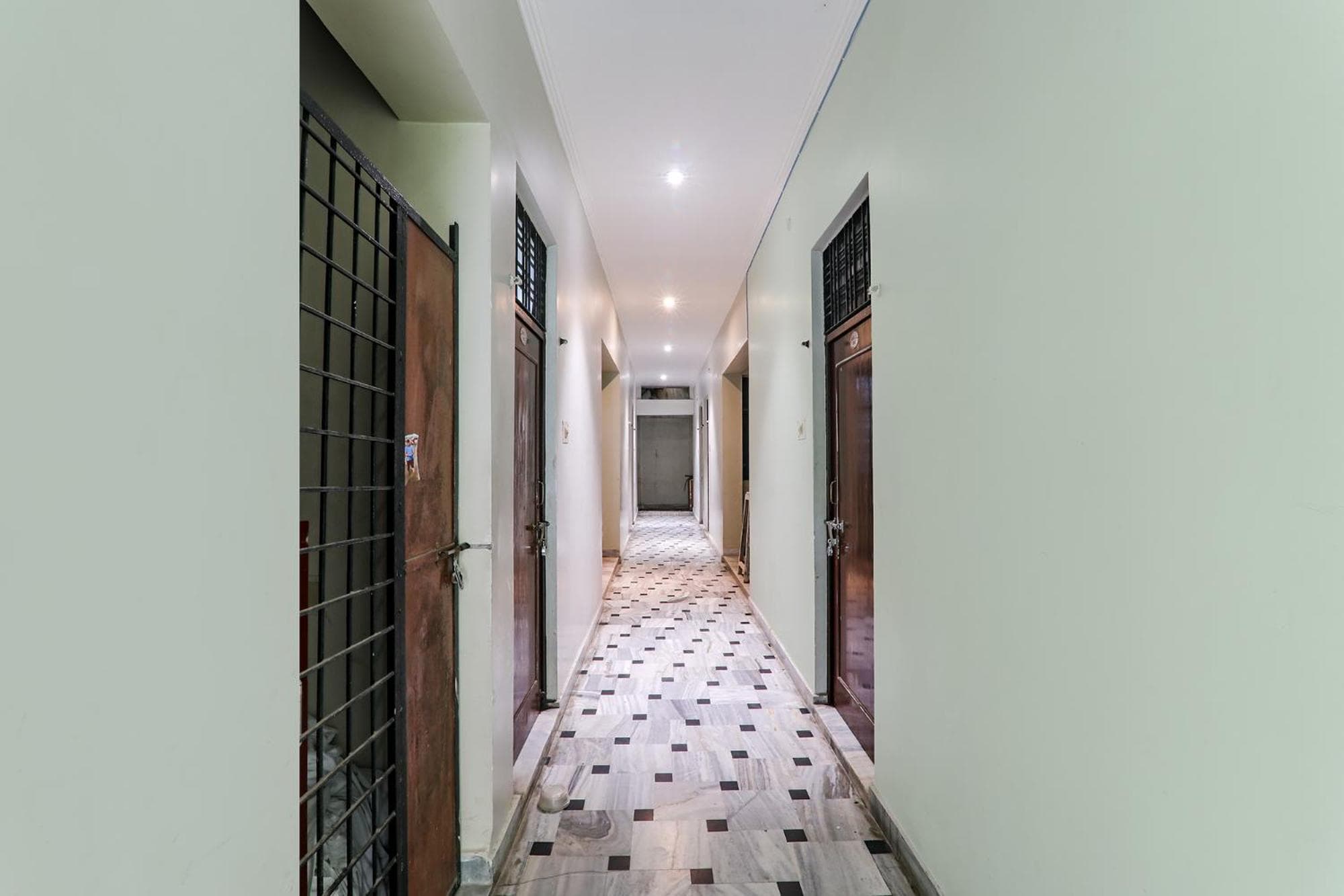 FabHotel Bless Inn