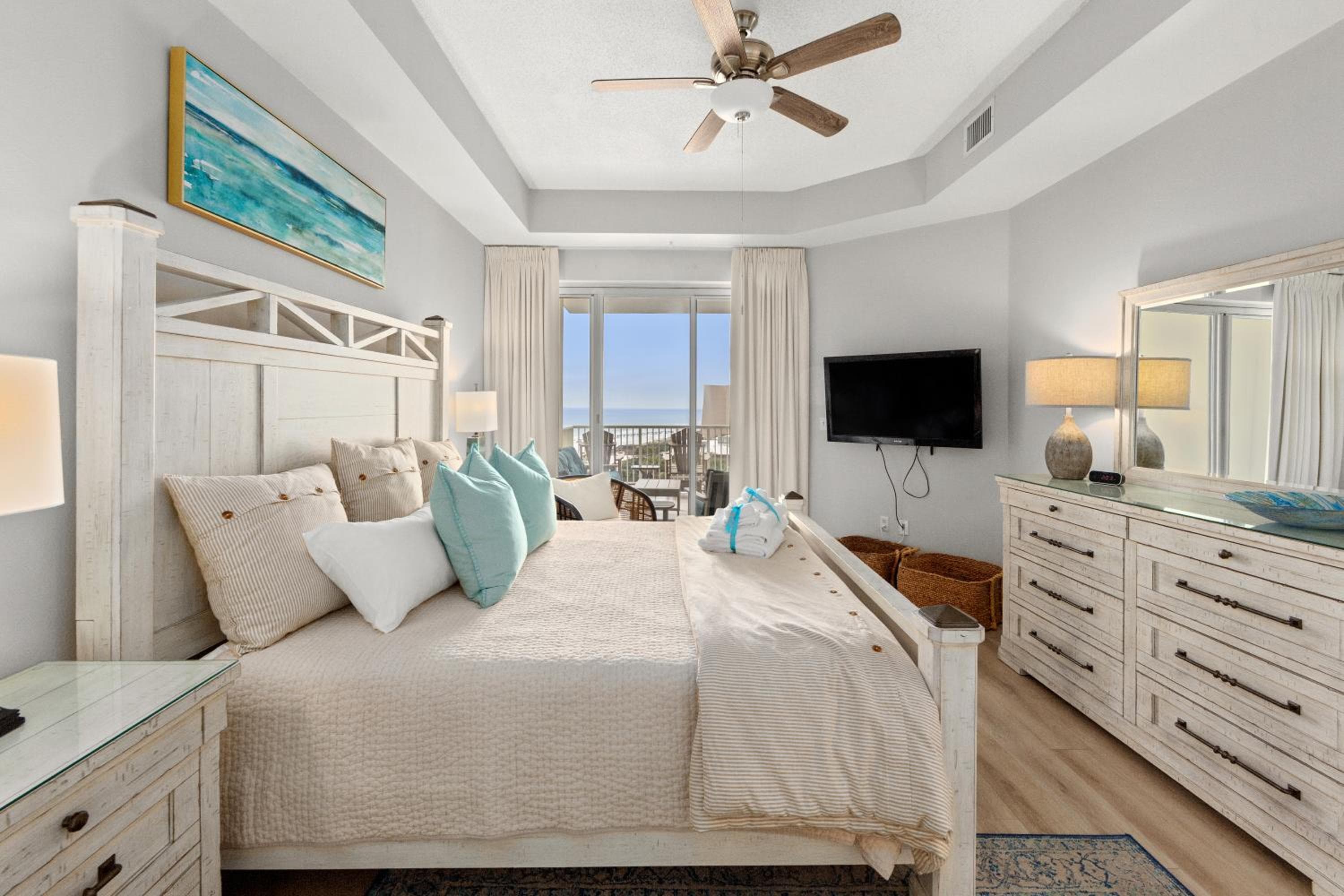 NEWLY RENOVATED! Breathtaking views! Fourth Floor! Pools! Grill! Beach Chairs