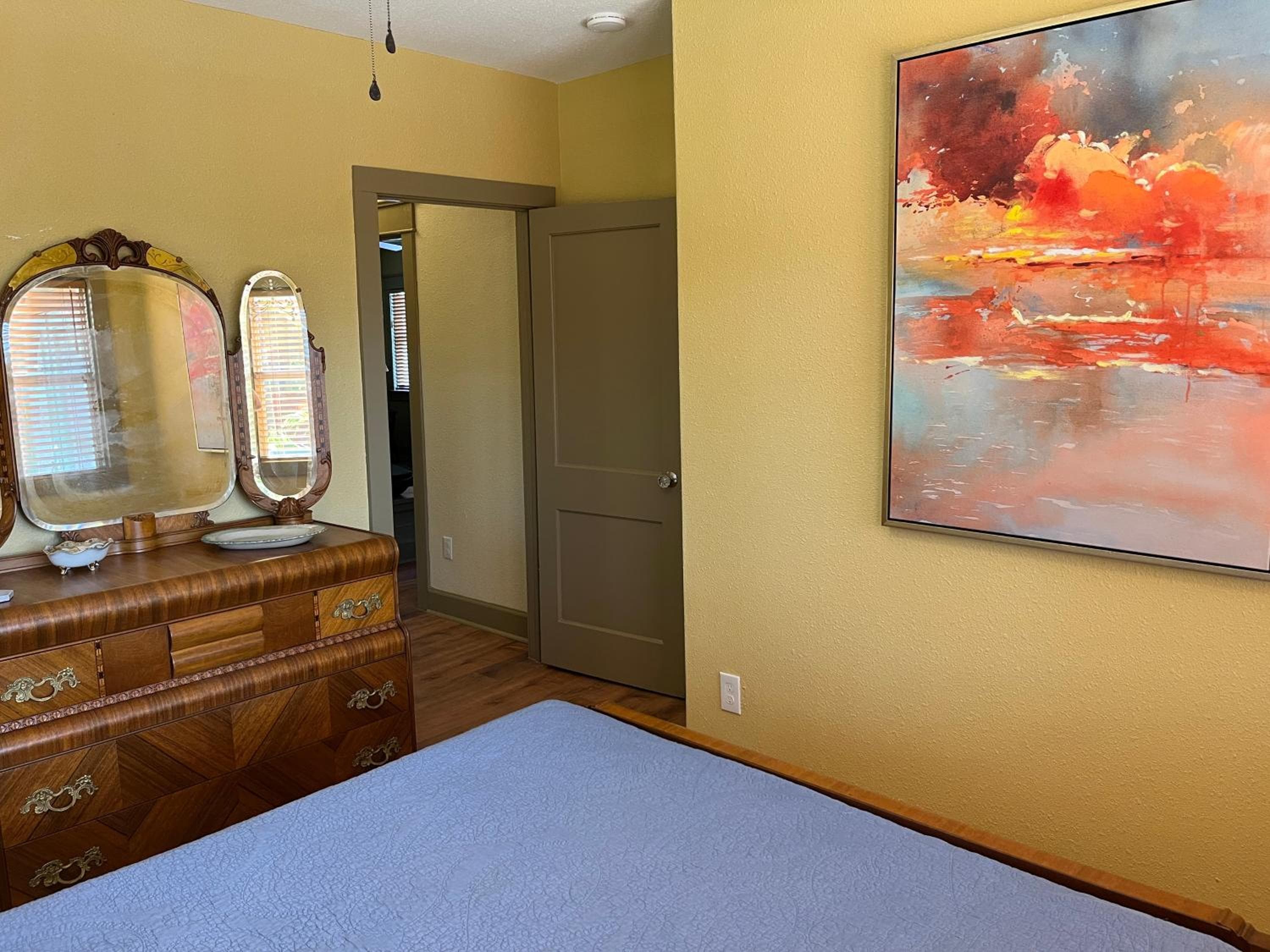 Altamont Park Entire Bungalow Super Rate New Listing