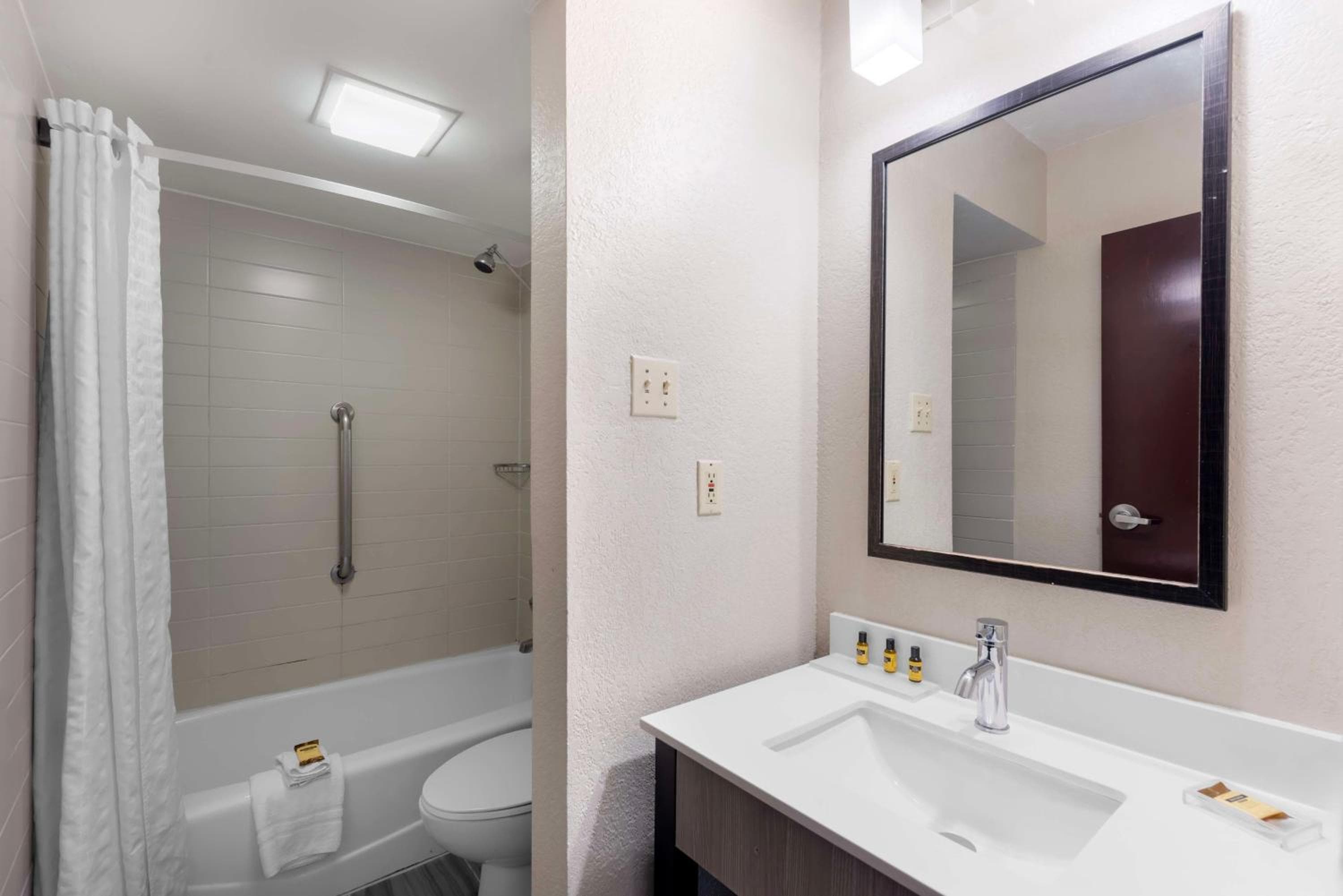 Best Western Plus Austin Central