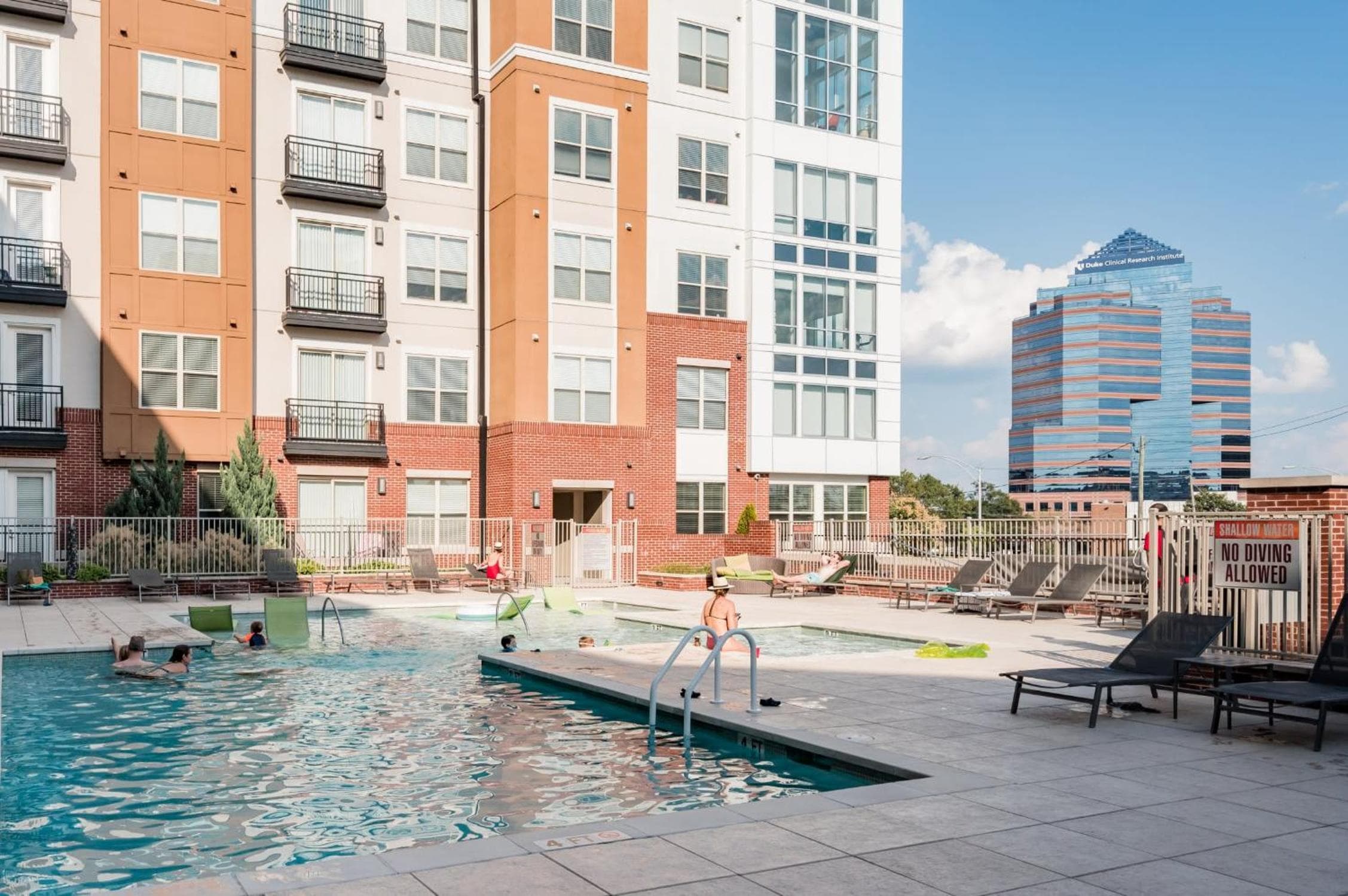 Trifecta 2BR Modern & Spacious Superhost