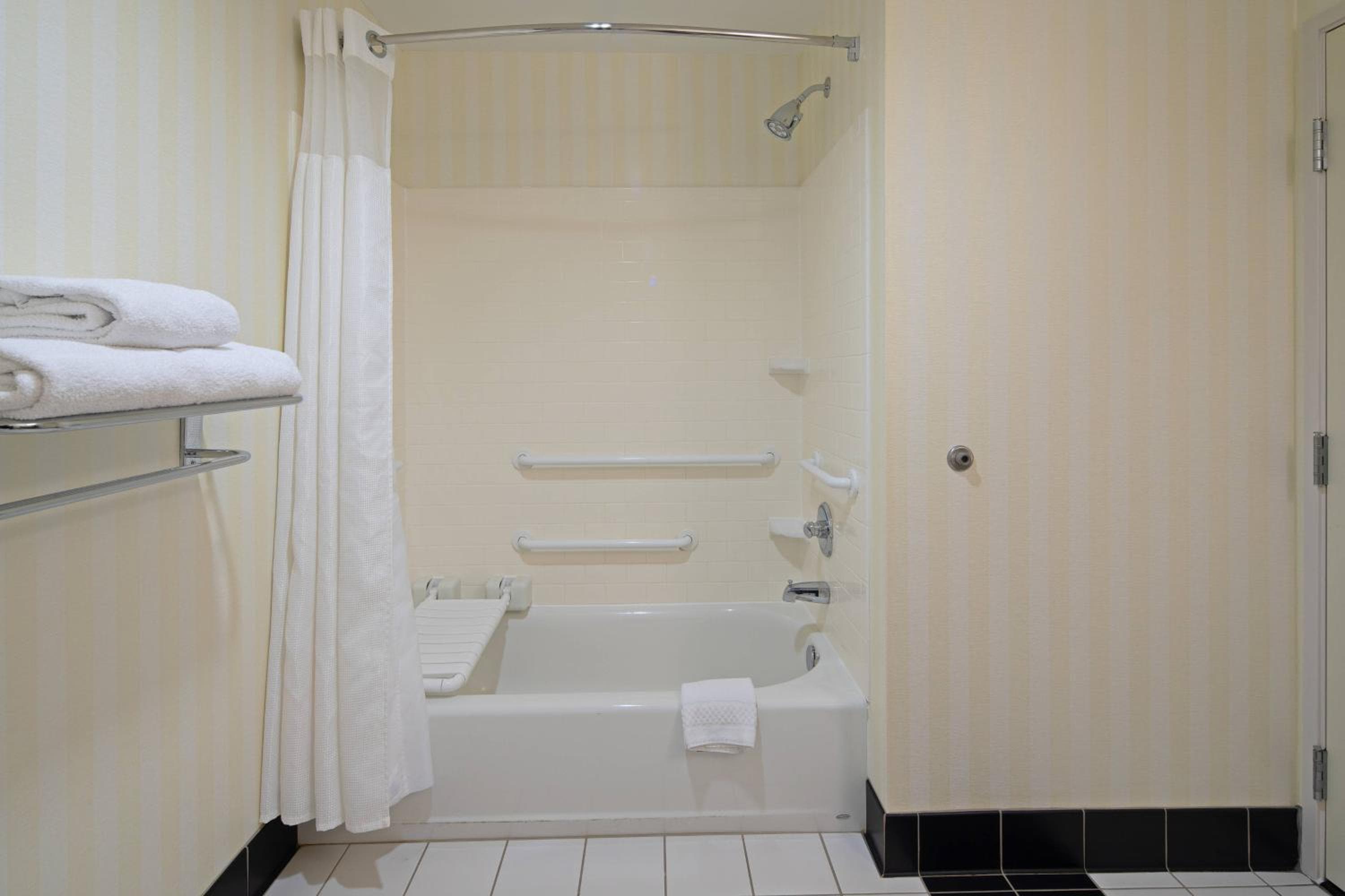 Fairfield Inn & Suites Seattle Bremerton