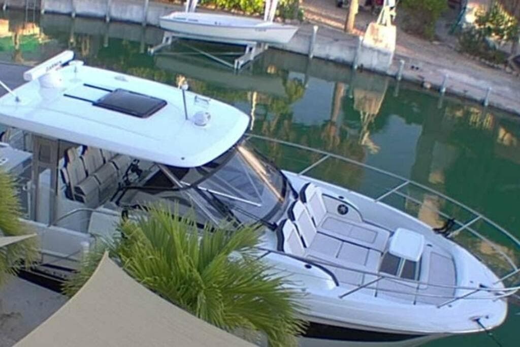 Salty Slumber Relaxing 2 bedroom 2 bath Get Away in the Lower Keys