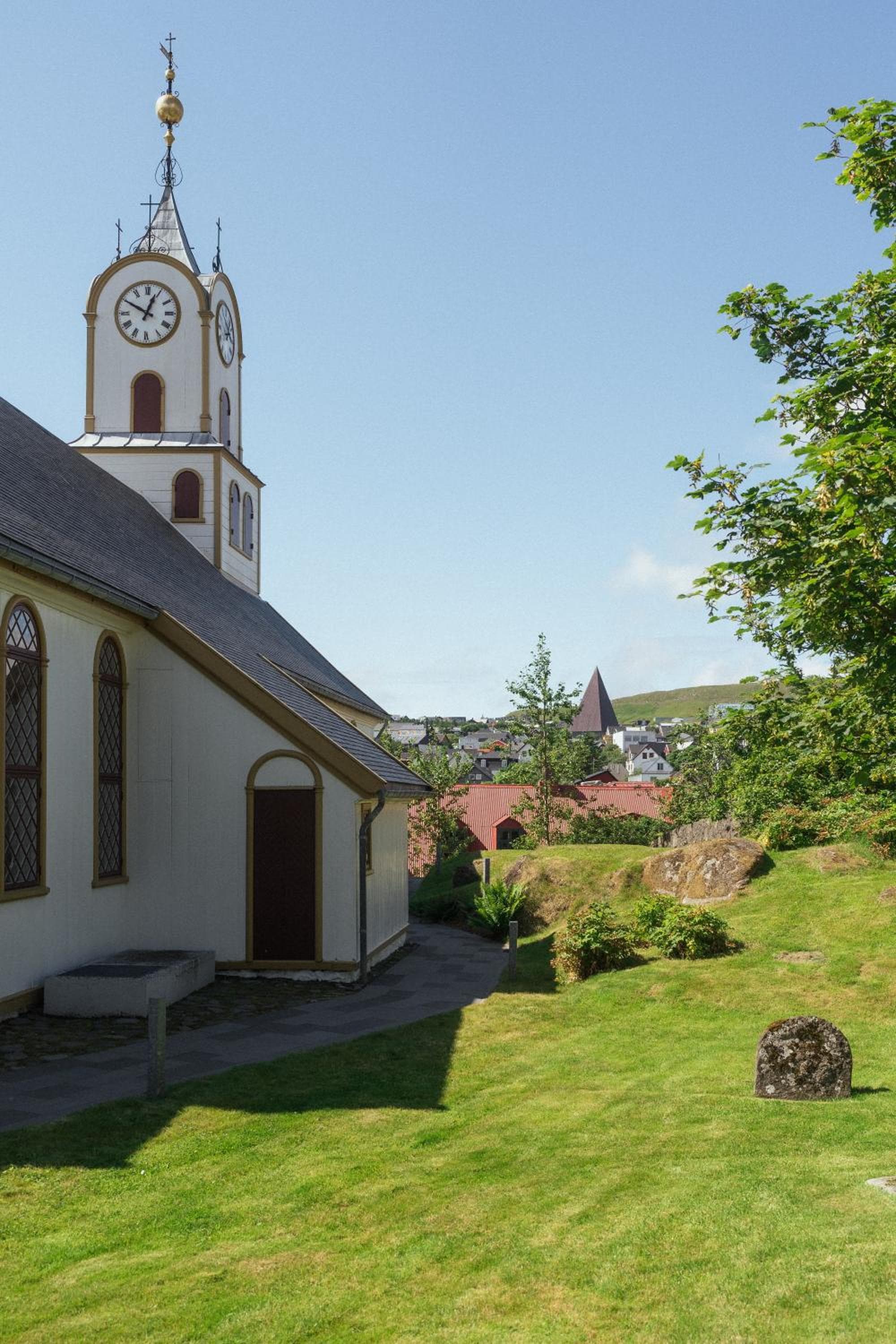 Tórsgøta Guesthouse - In The Heart Of Tórshavn
